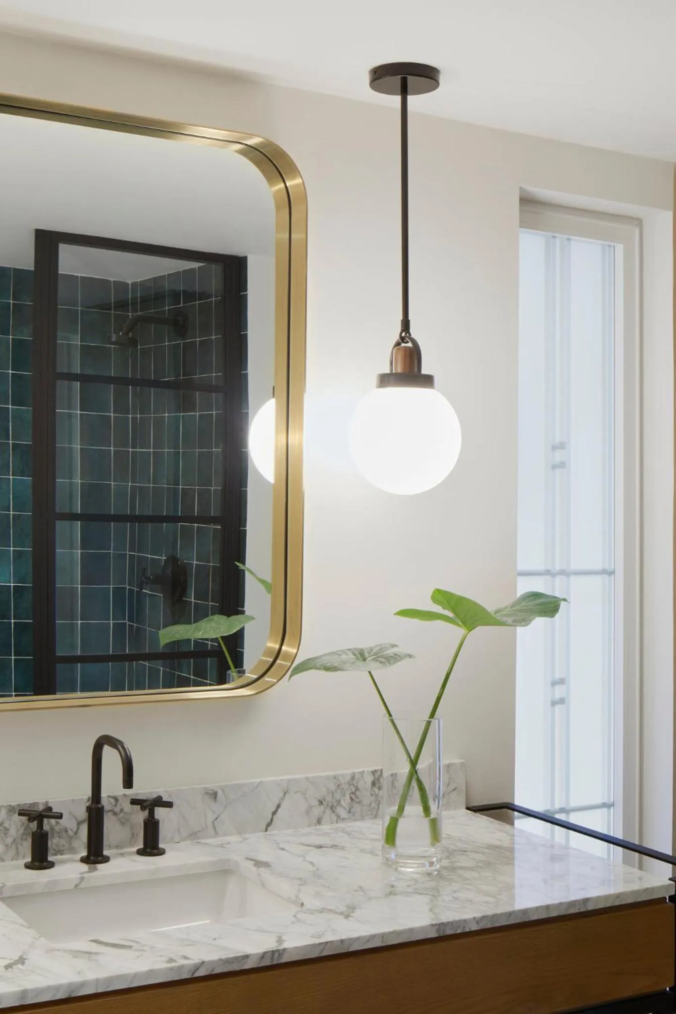 Photo of the whole room in Kimpton Virgilio Polanco by IHG