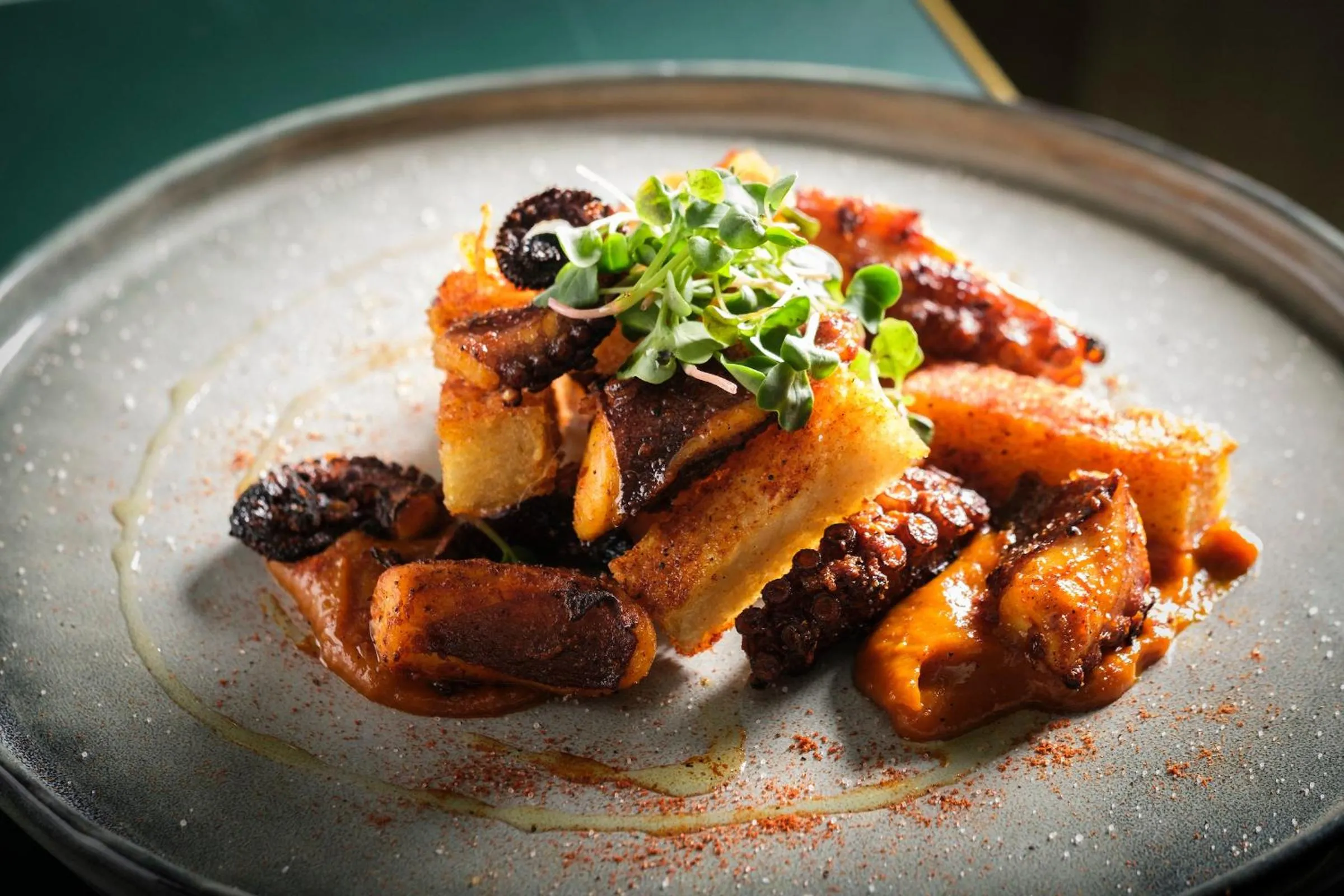 Restaurant/places to eat in Kimpton Virgilio Polanco by IHG