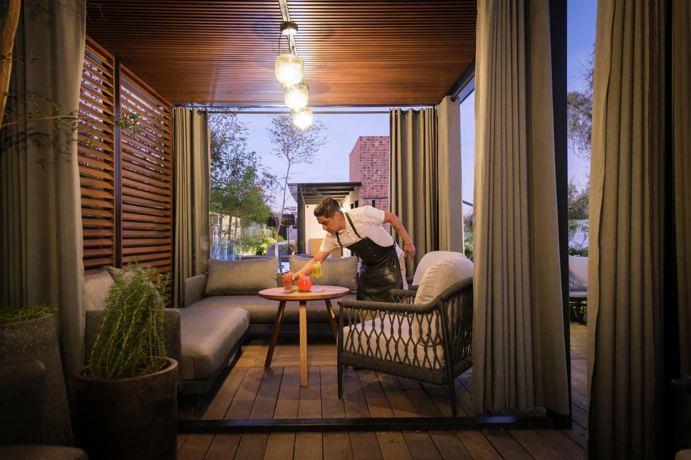 Restaurant/places to eat in Kimpton Virgilio Polanco by IHG