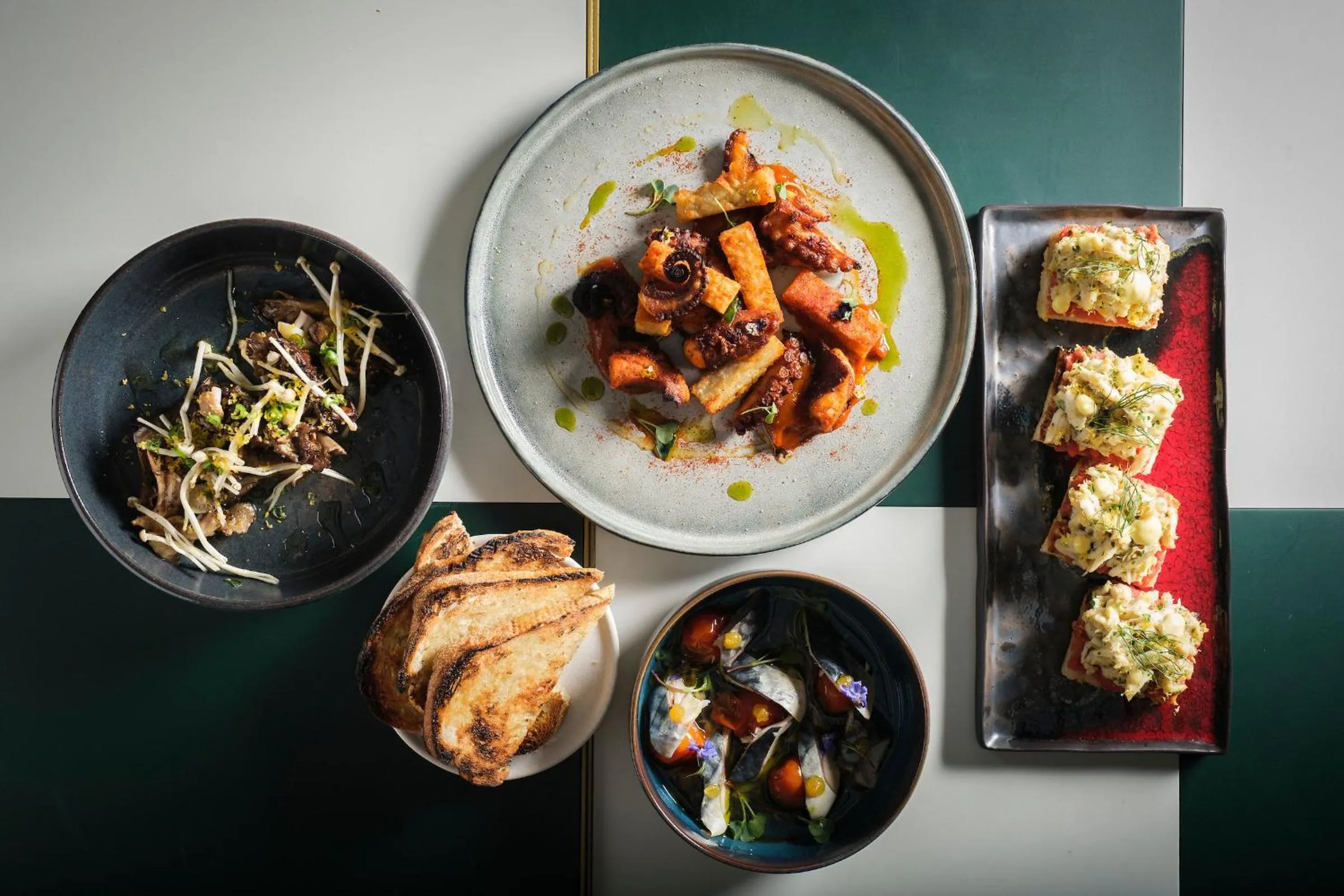 Restaurant/places to eat in Kimpton Virgilio Polanco by IHG