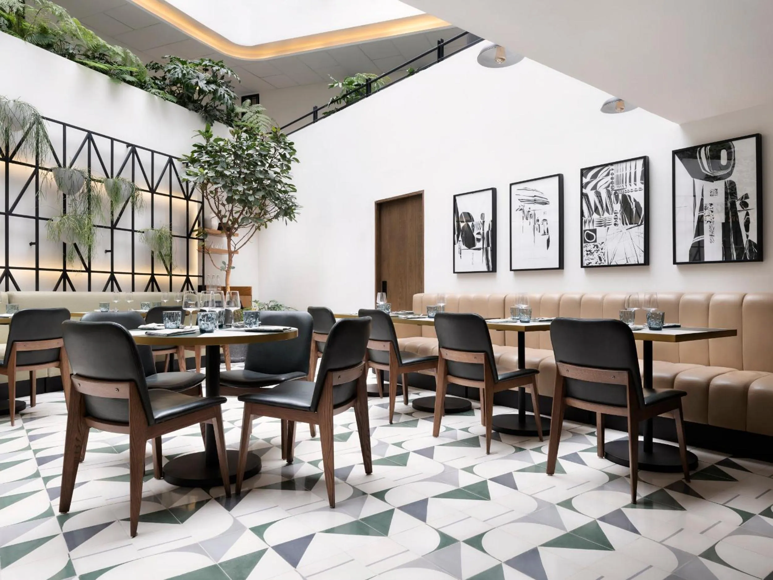 Restaurant/places to eat in Kimpton Virgilio Polanco by IHG