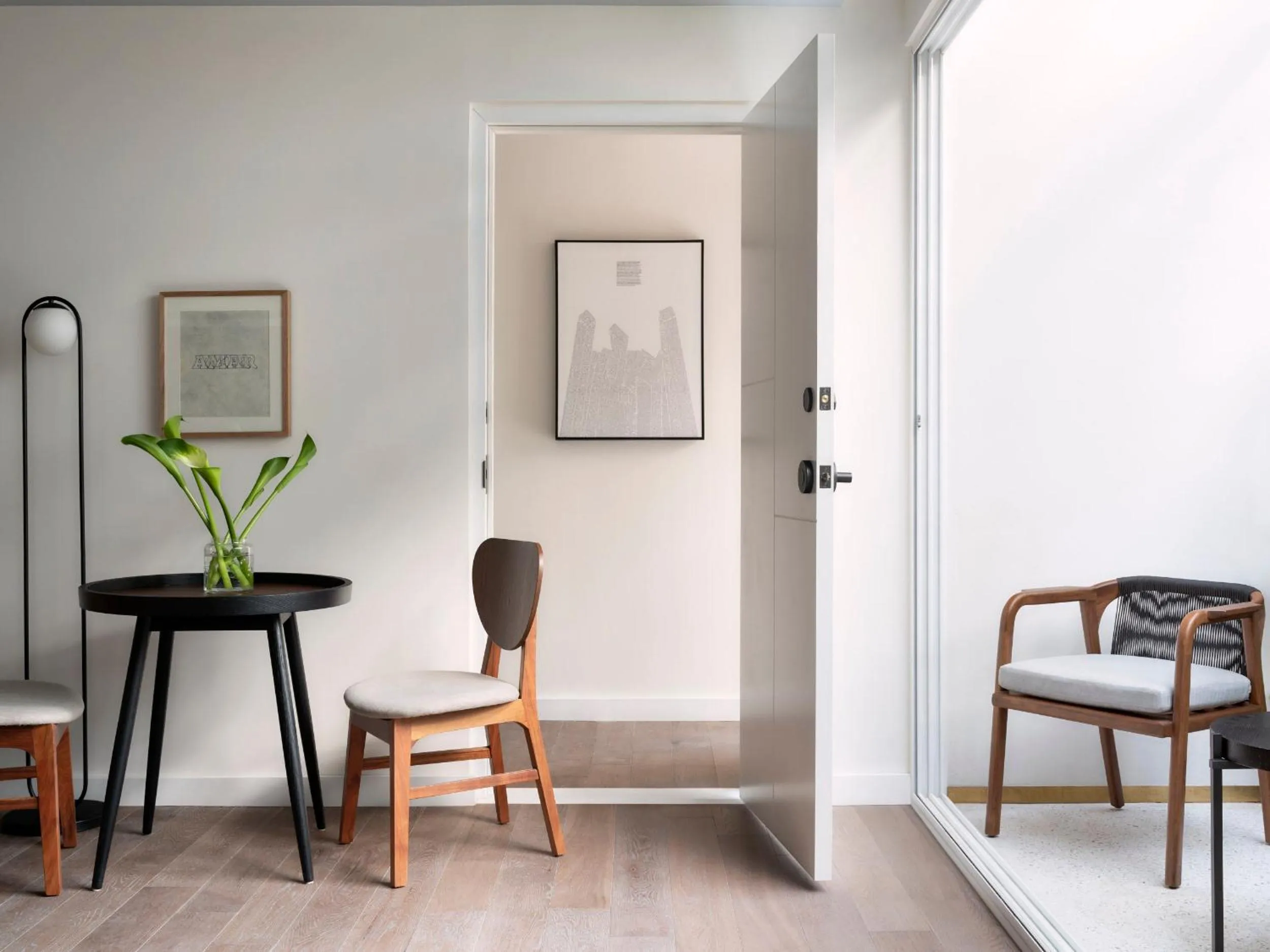 Photo of the whole room in Kimpton Virgilio Polanco by IHG