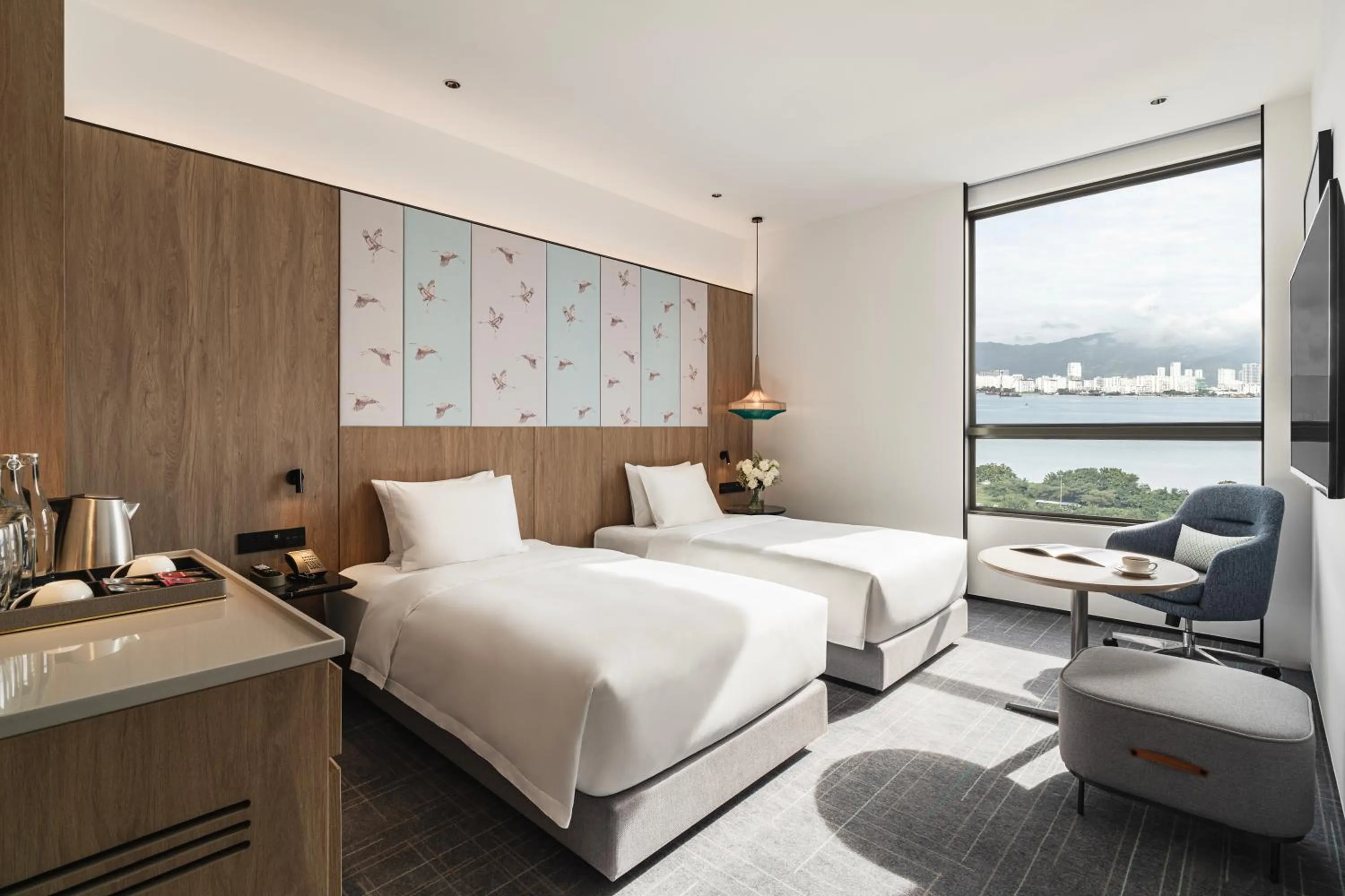 Bedroom, Bed in Crowne Plaza Penang Straits City by IHG