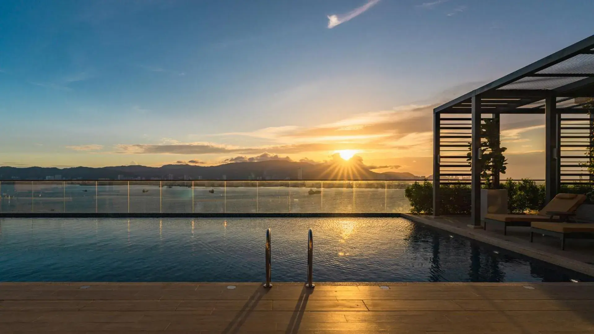 Swimming pool in Crowne Plaza Penang Straits City by IHG Swimming pool in Crowne Plaza Penang Straits City by IHG