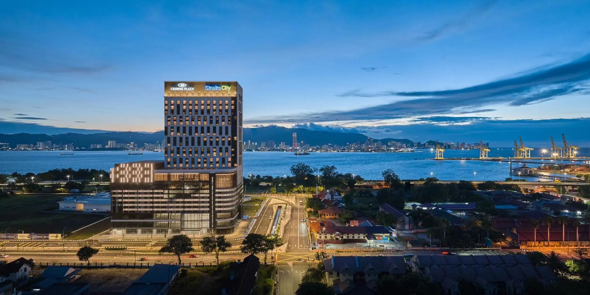 Property building in Crowne Plaza Penang Straits City by IHG Property building in Crowne Plaza Penang Straits City by IHG