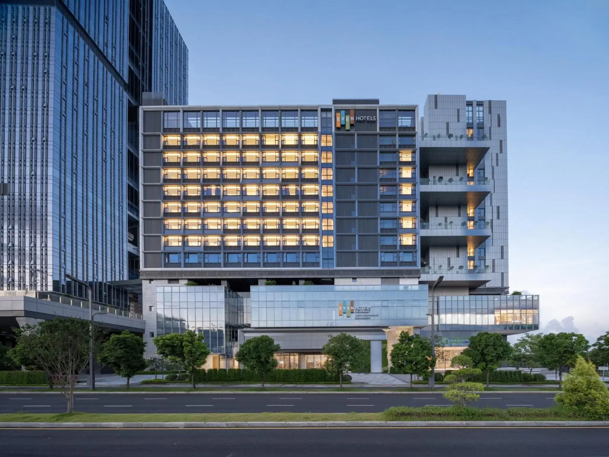 Property building in EVEN Hotels Shenzhen Guangming Cloud Park by IHG Property building in EVEN Hotels Shenzhen Guangming Cloud Park by IHG