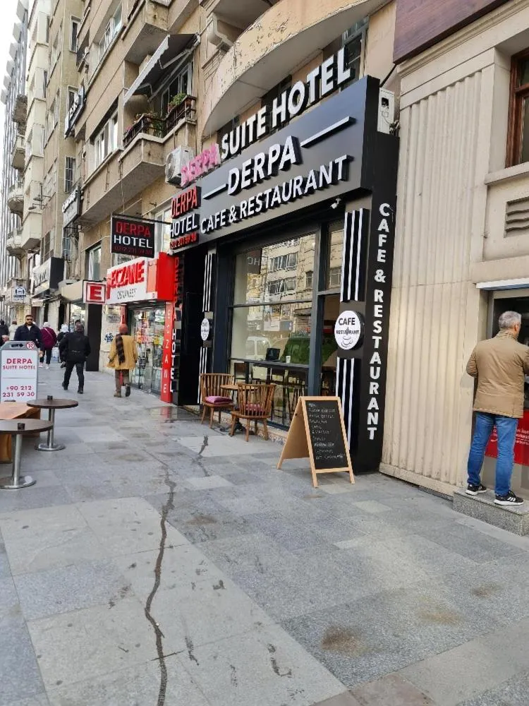 Restaurant/places to eat in Derpa Suite Hotel