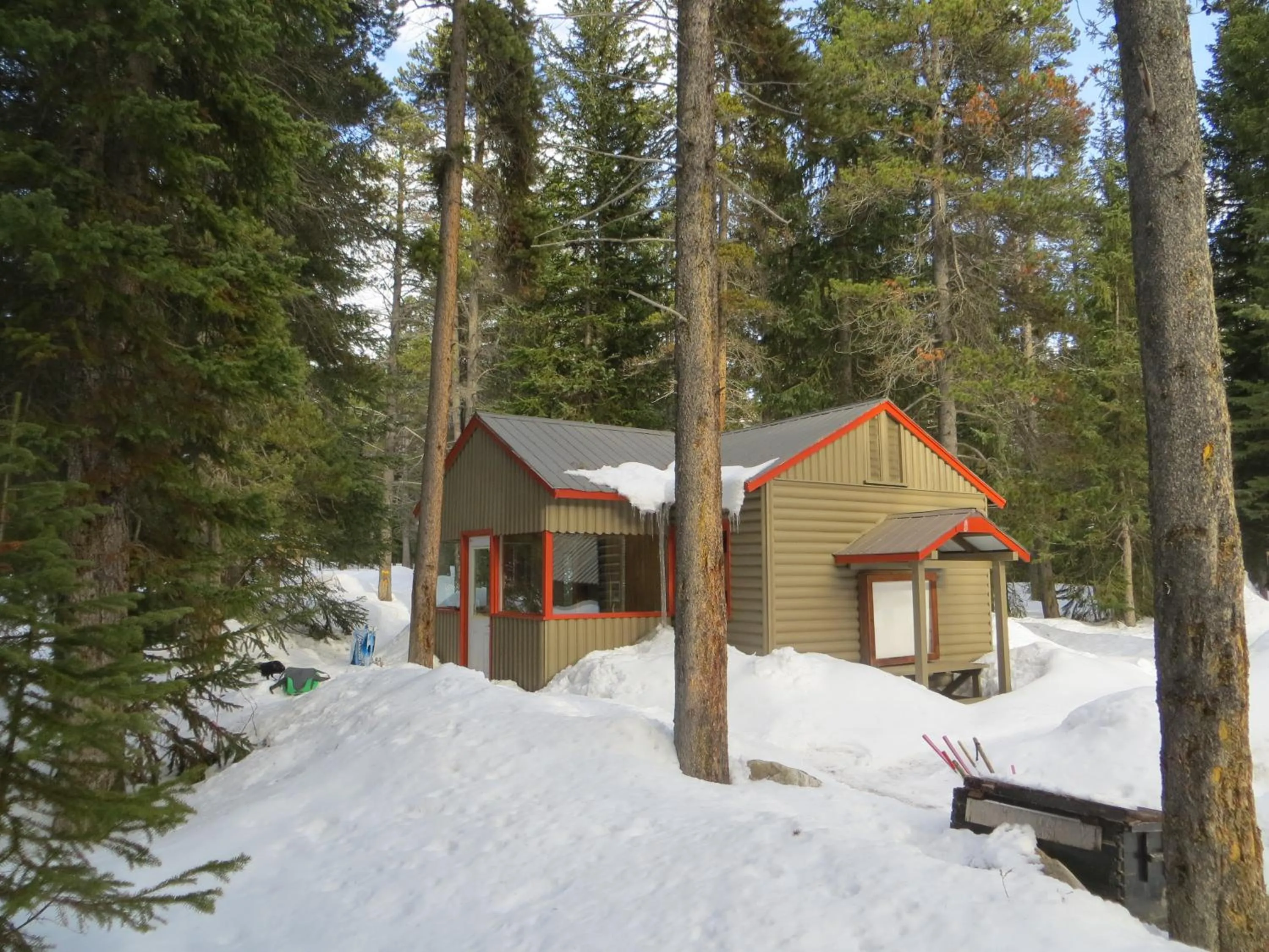 Facade/entrance in HI Mosquito Creek - Wilderness Hostel