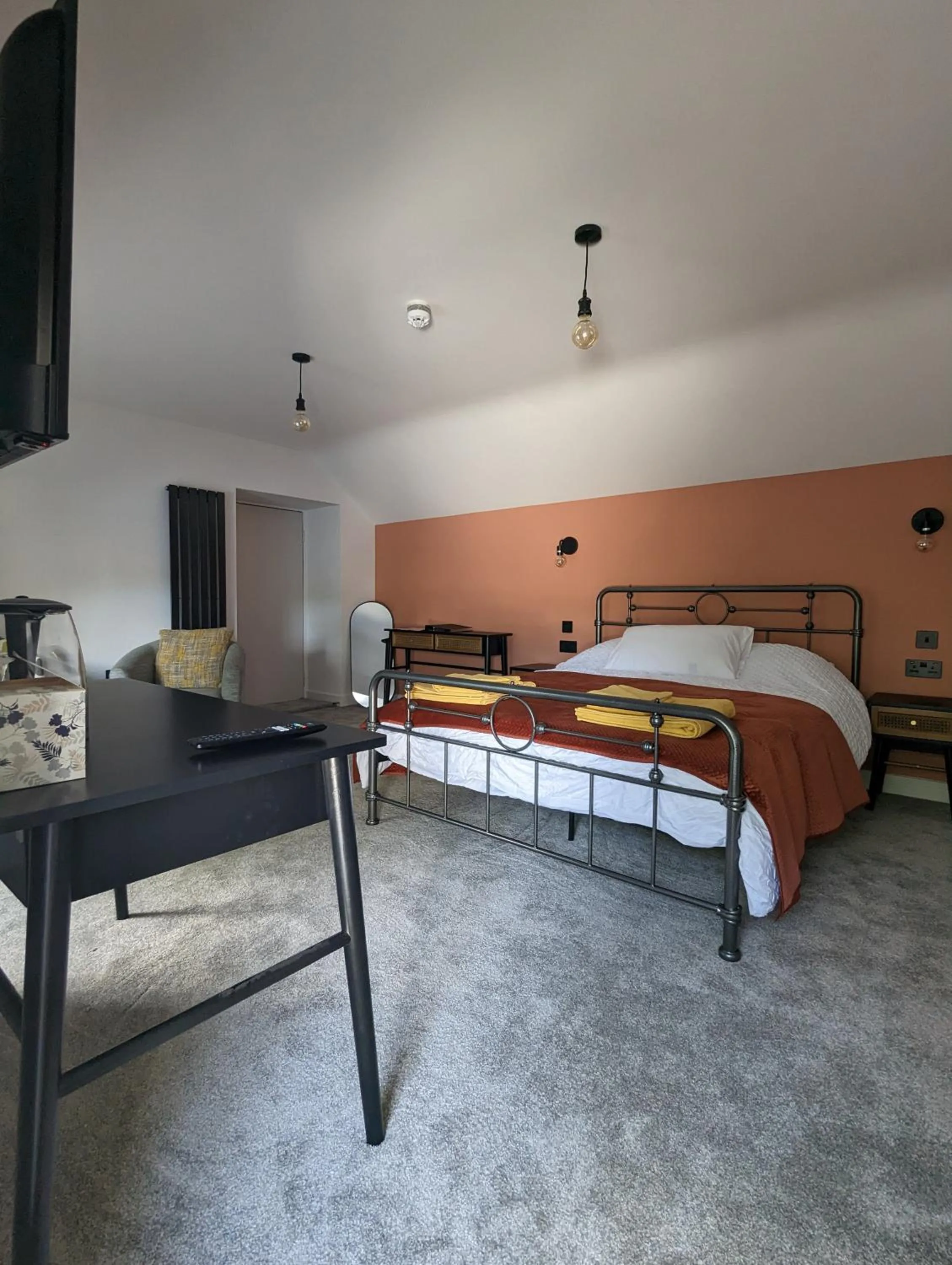 Bed in The Wolfe Inn Wolfscastle