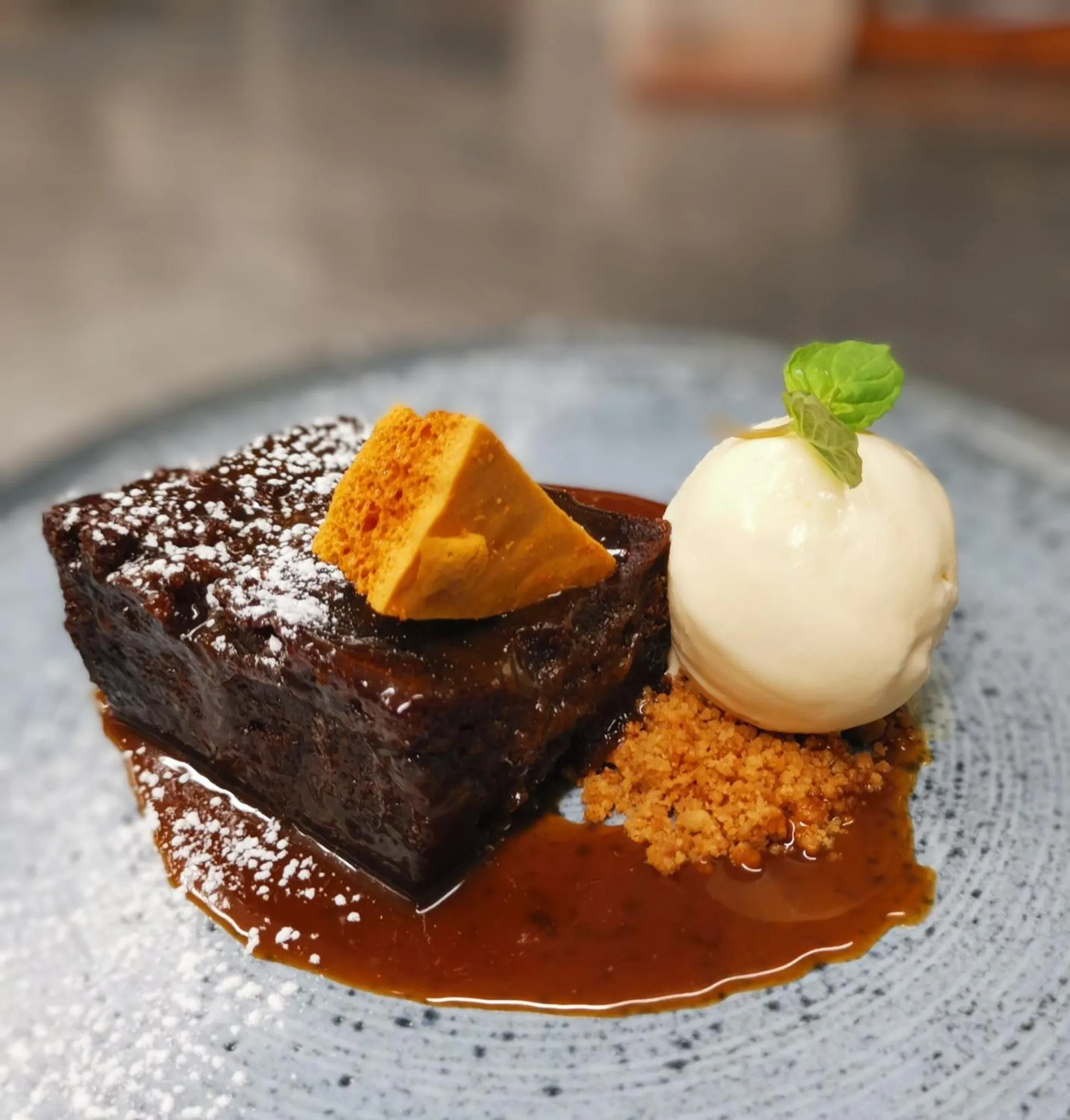 Restaurant/places to eat in The Wolfe Inn Wolfscastle