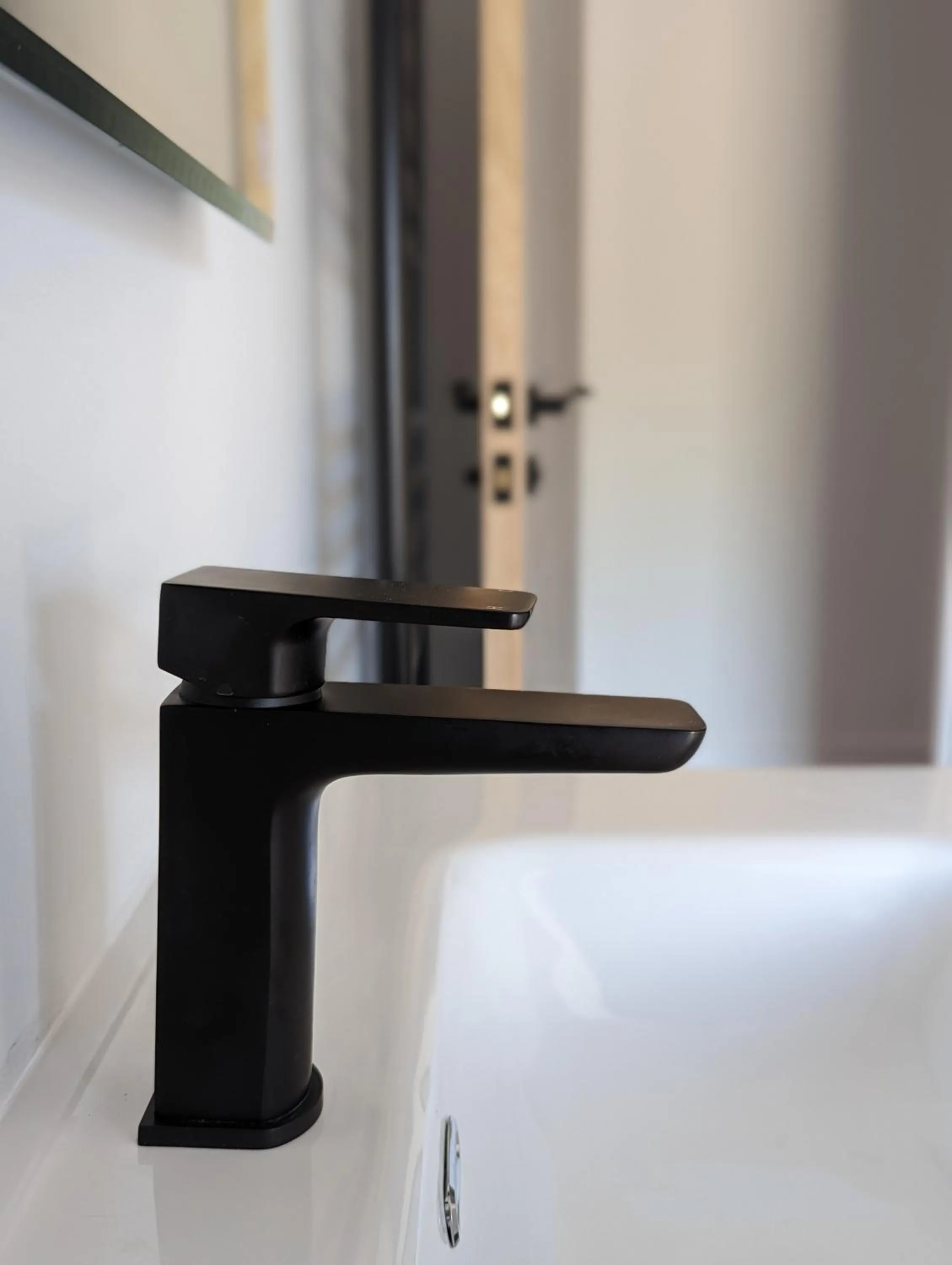 Bathroom in The Wolfe Inn Wolfscastle