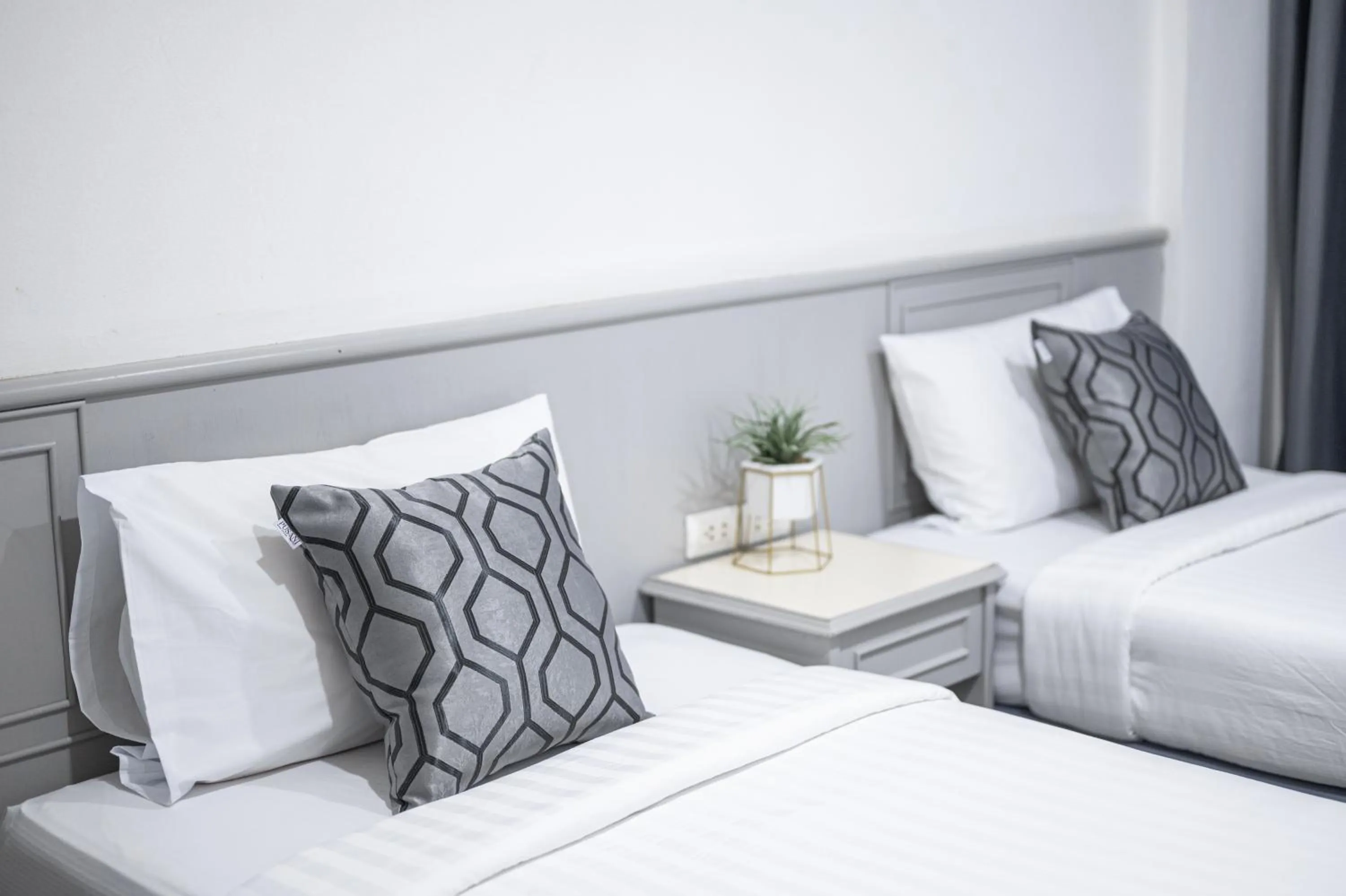 Bed in Chaipat Hotel