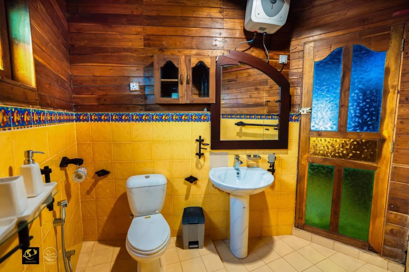 Bathroom in The Thotupola Habaraduwa