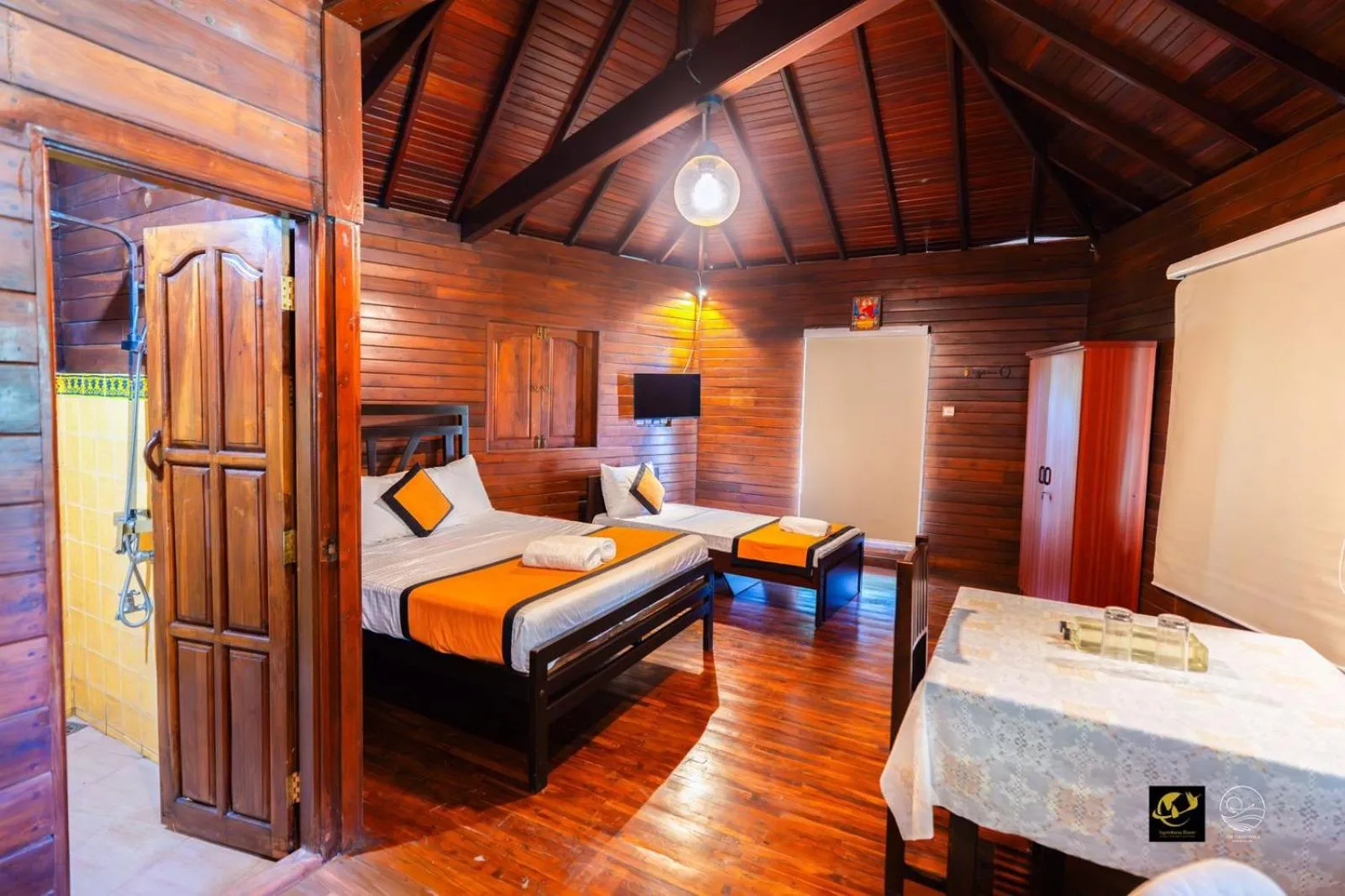 TV and multimedia, Bed in The Thotupola Habaraduwa