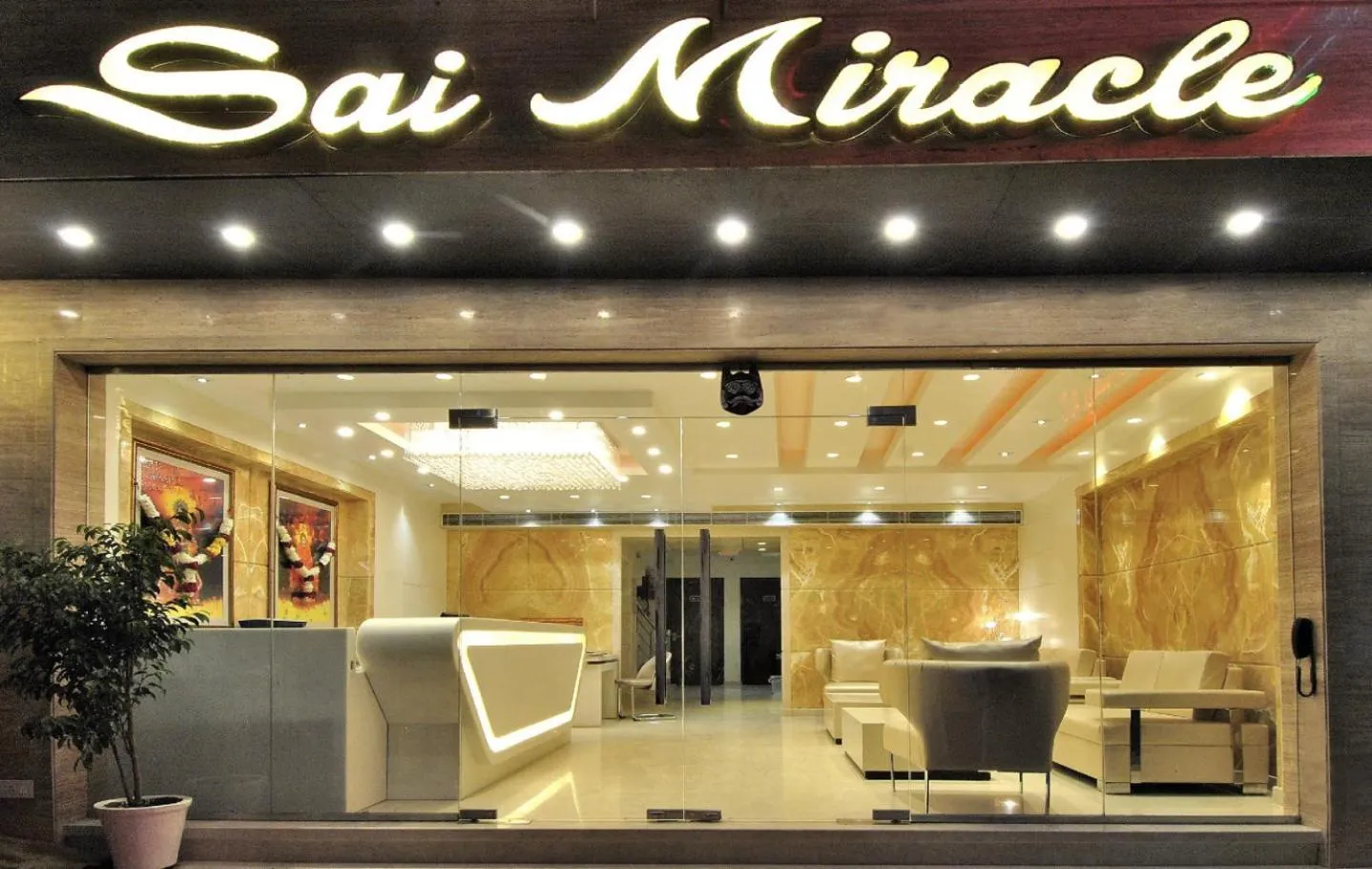 Property building in Hotel Sai Miracle - New Delhi