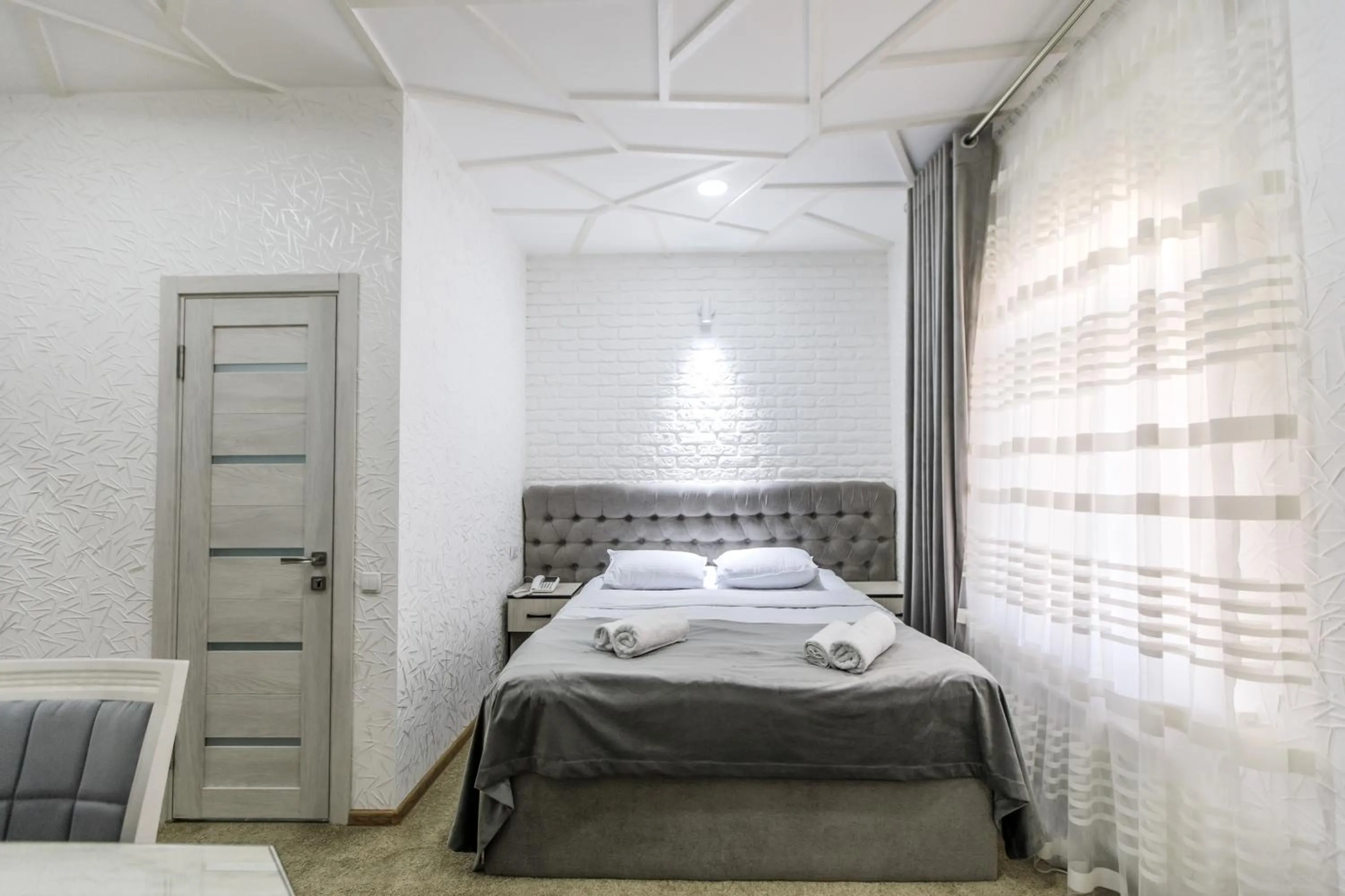 Bed in Hotel Billuri Sitora