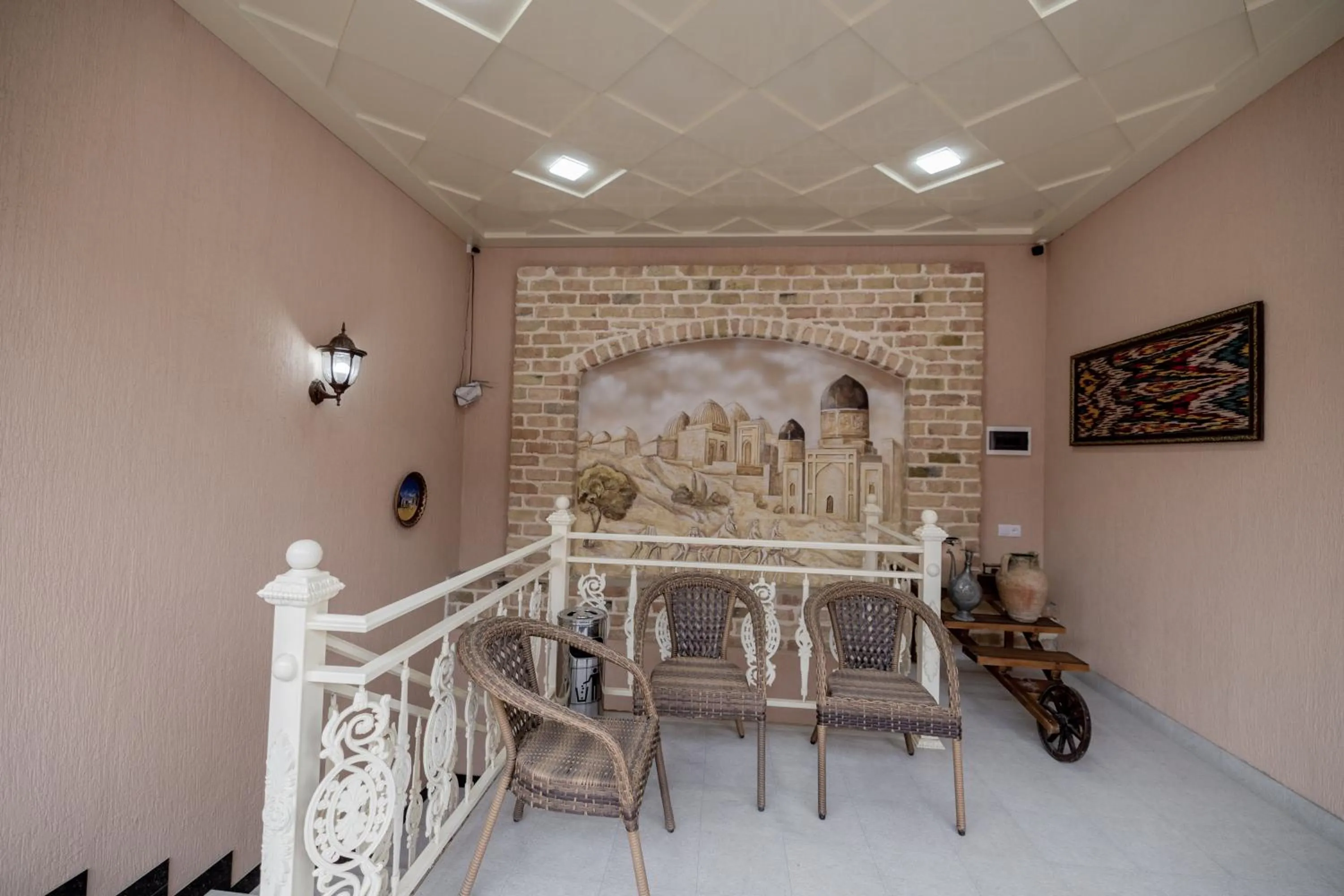 Hotel Billuri Sitora