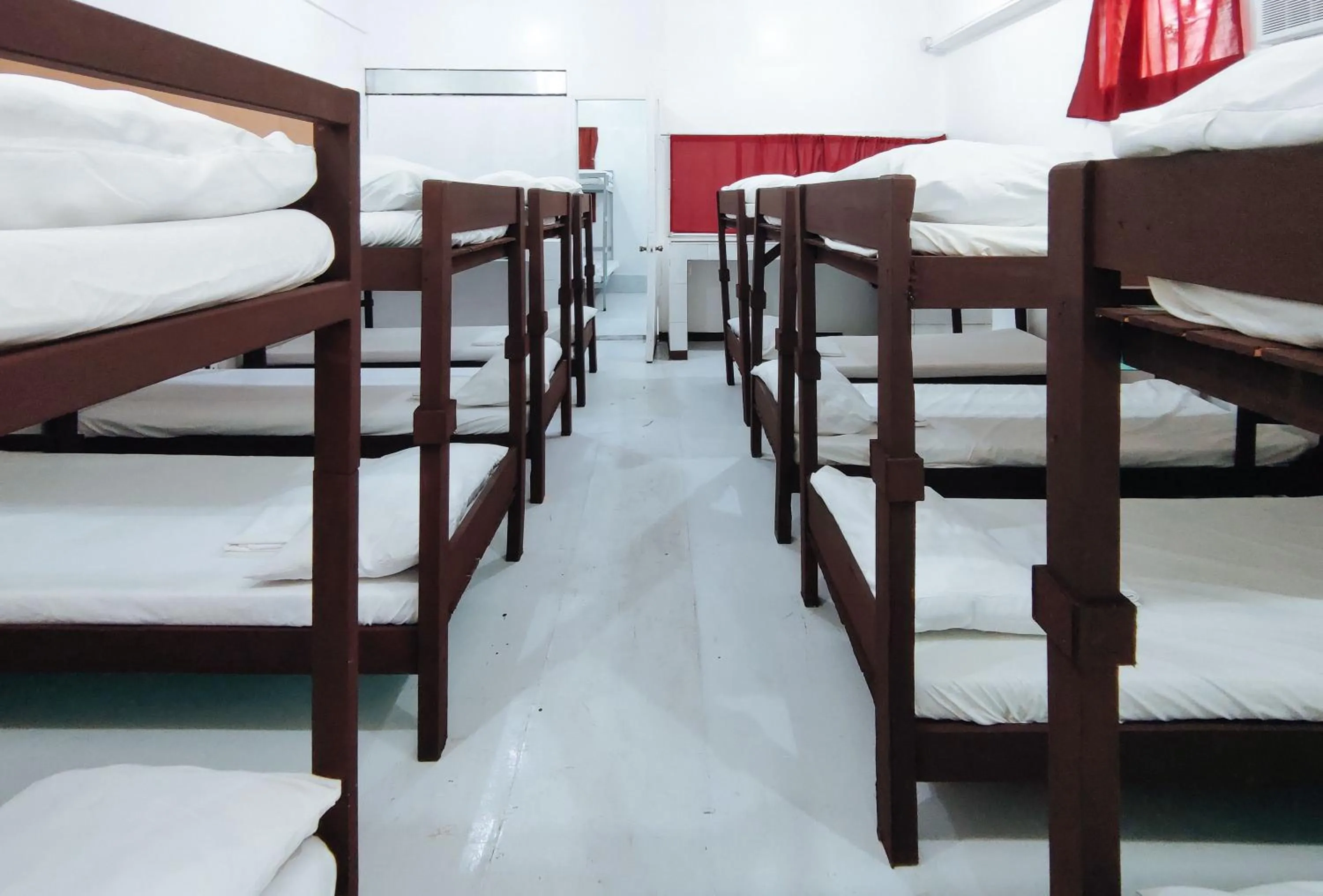 Bedroom, Bed in Iloilo Paraw Beach Resort