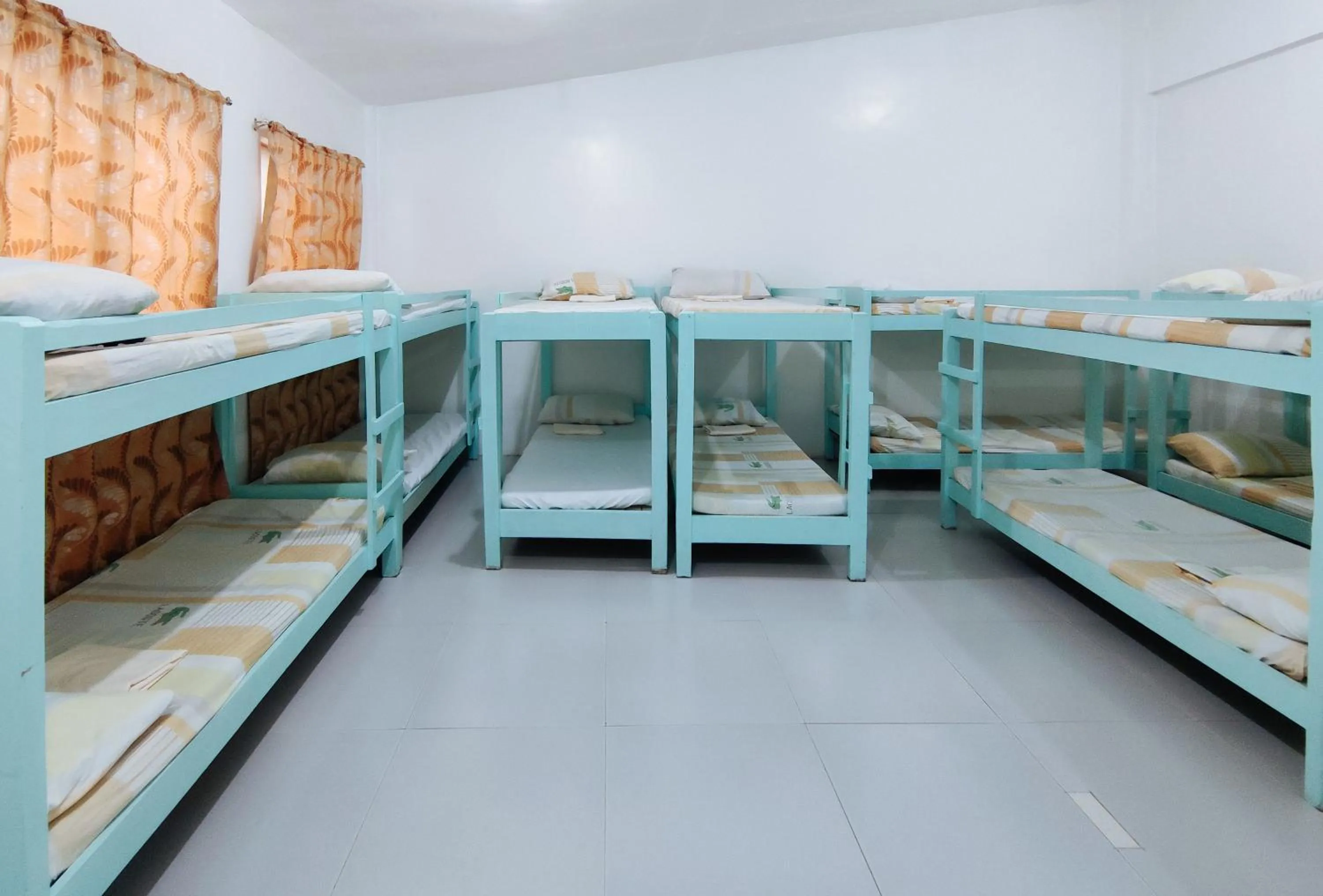 Bedroom, Bed in Iloilo Paraw Beach Resort