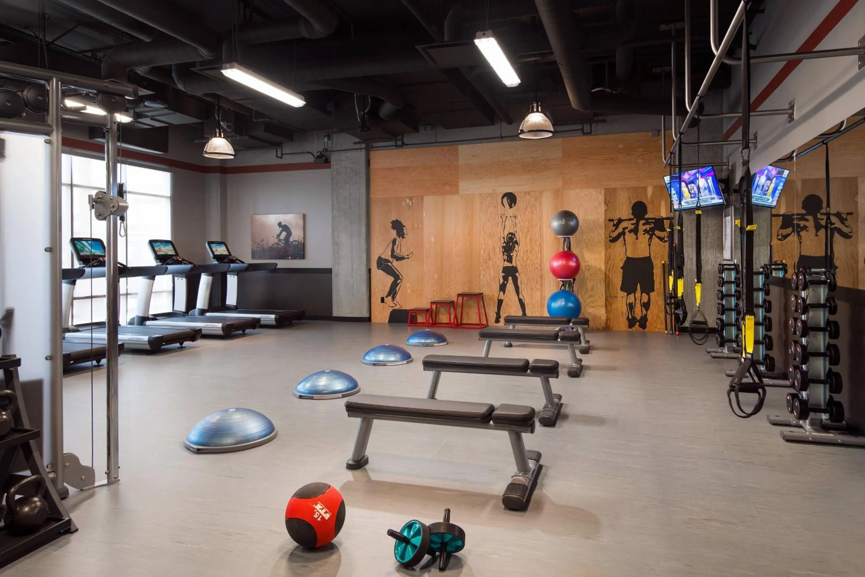 Fitness centre/facilities in Courtyard by Marriott Irvine Spectrum
