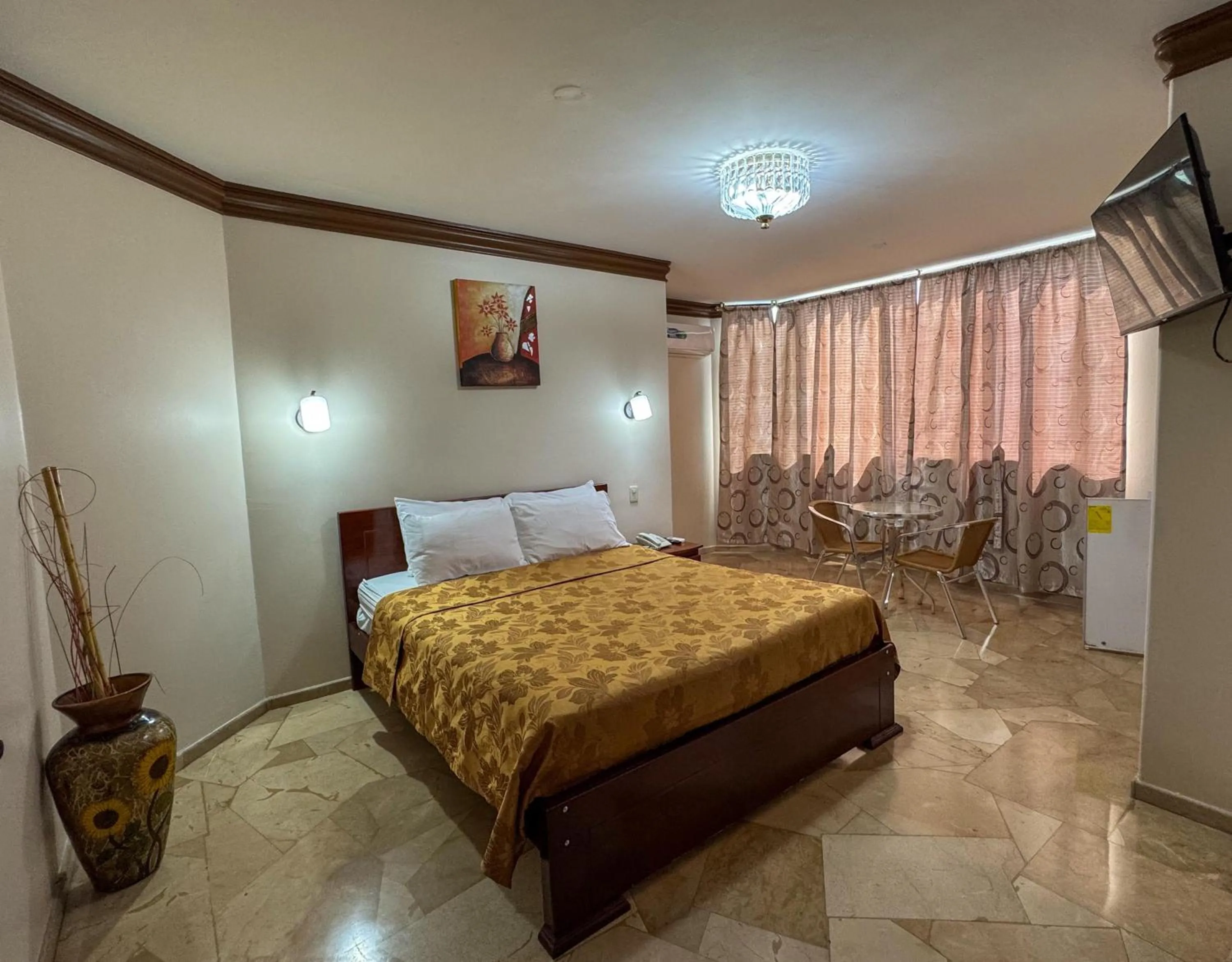 Bed in Hotel Bucaneiro