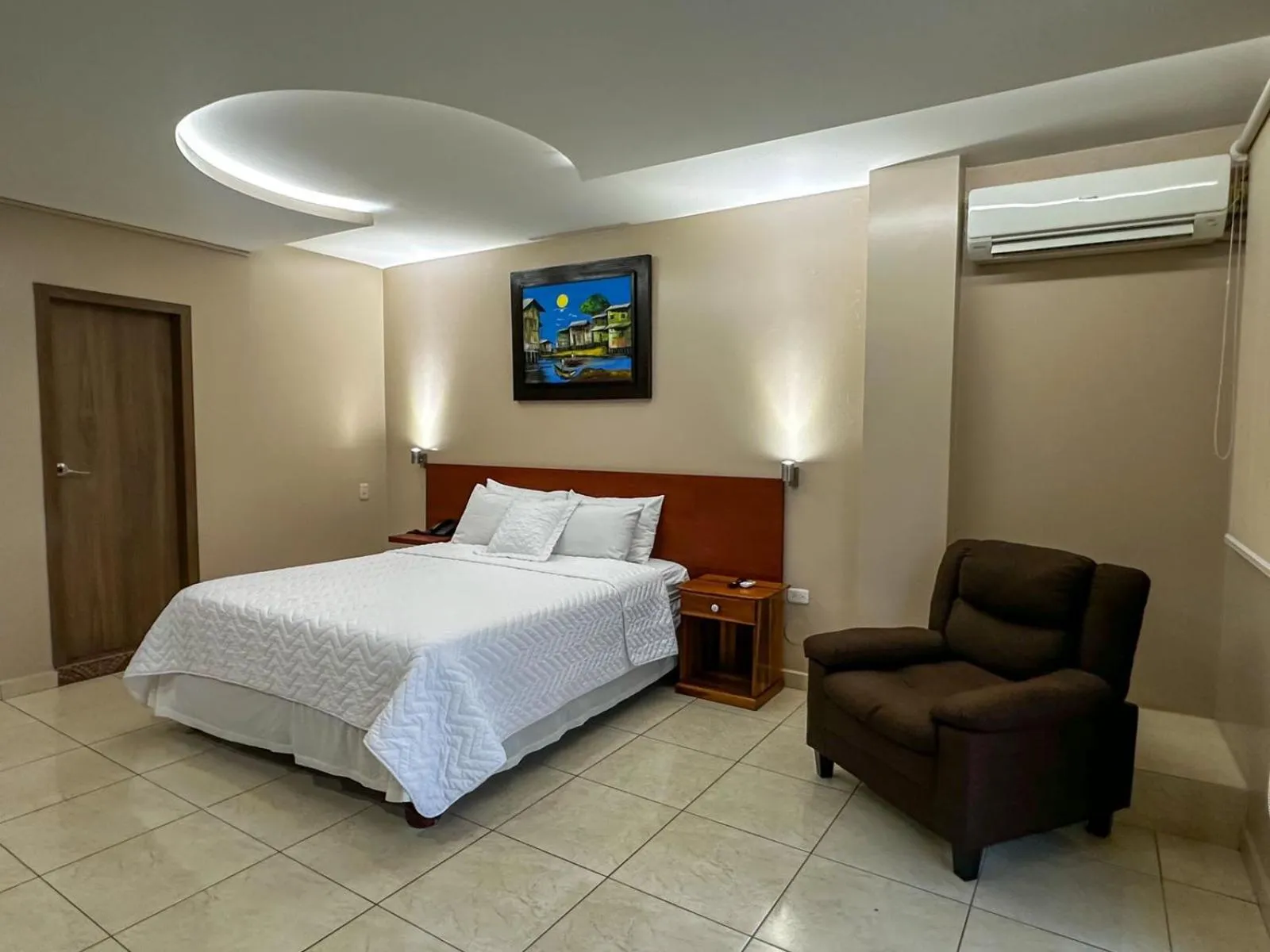 Bed in Hotel Bucaneiro