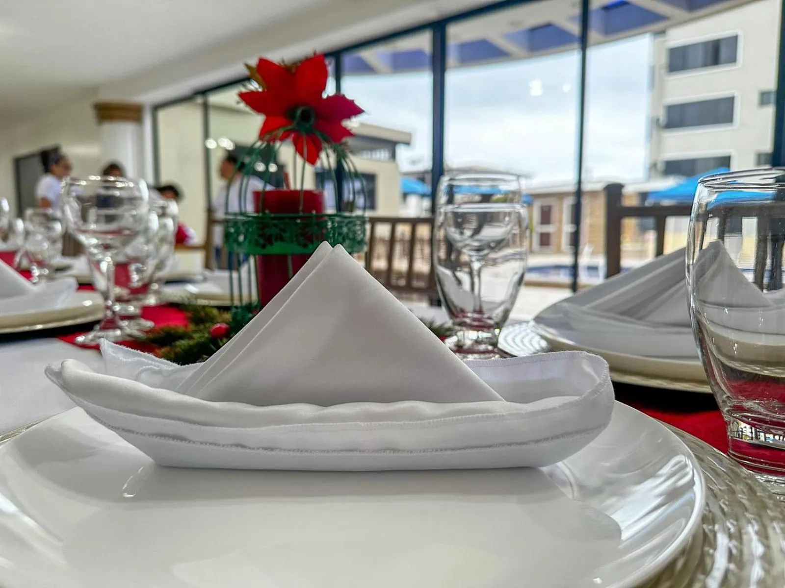 Restaurant/places to eat in Hotel Bucaneiro