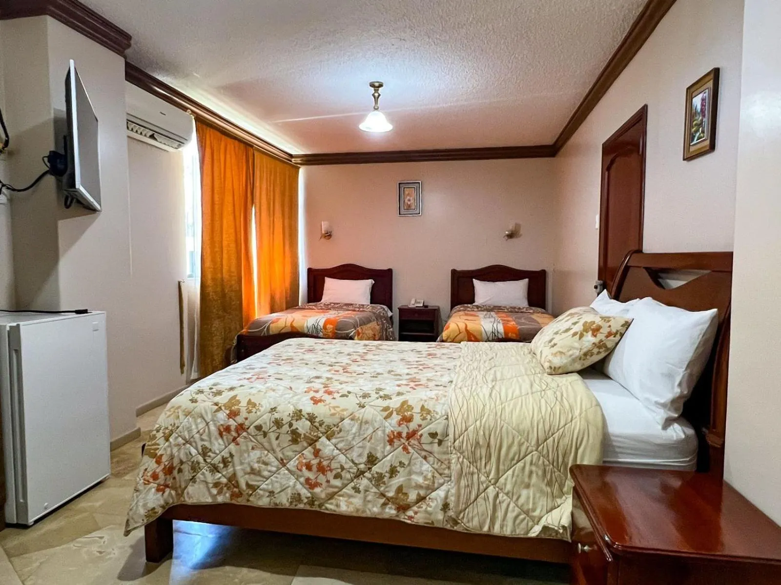 Bed in Hotel Bucaneiro