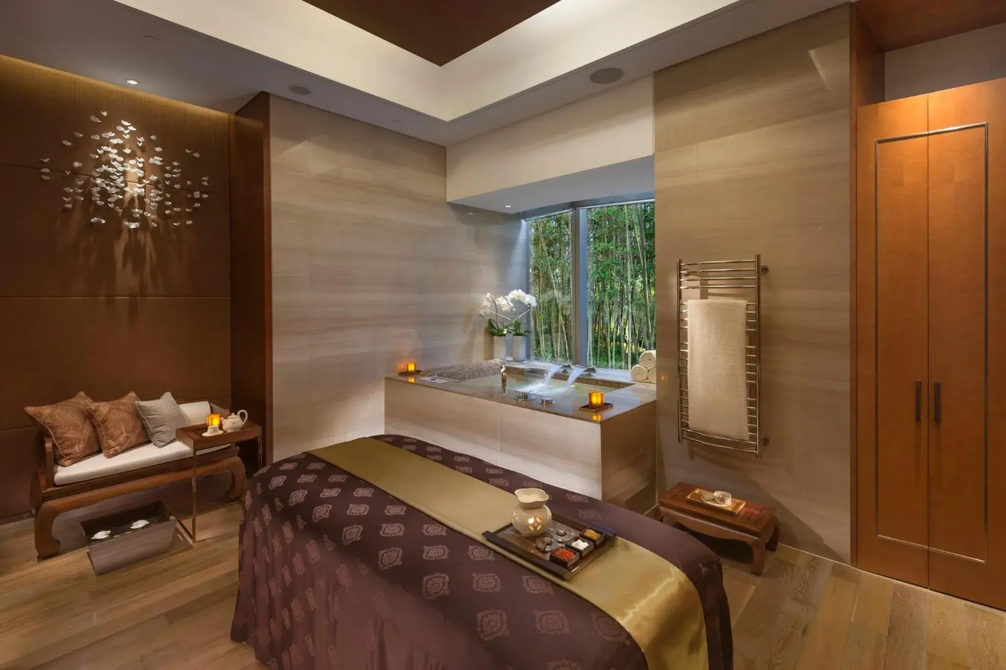Spa and wellness centre/facilities in Mandarin Oriental Pudong, Shanghai Spa and wellness centre/facilities in Mandarin Oriental Pudong, Shanghai