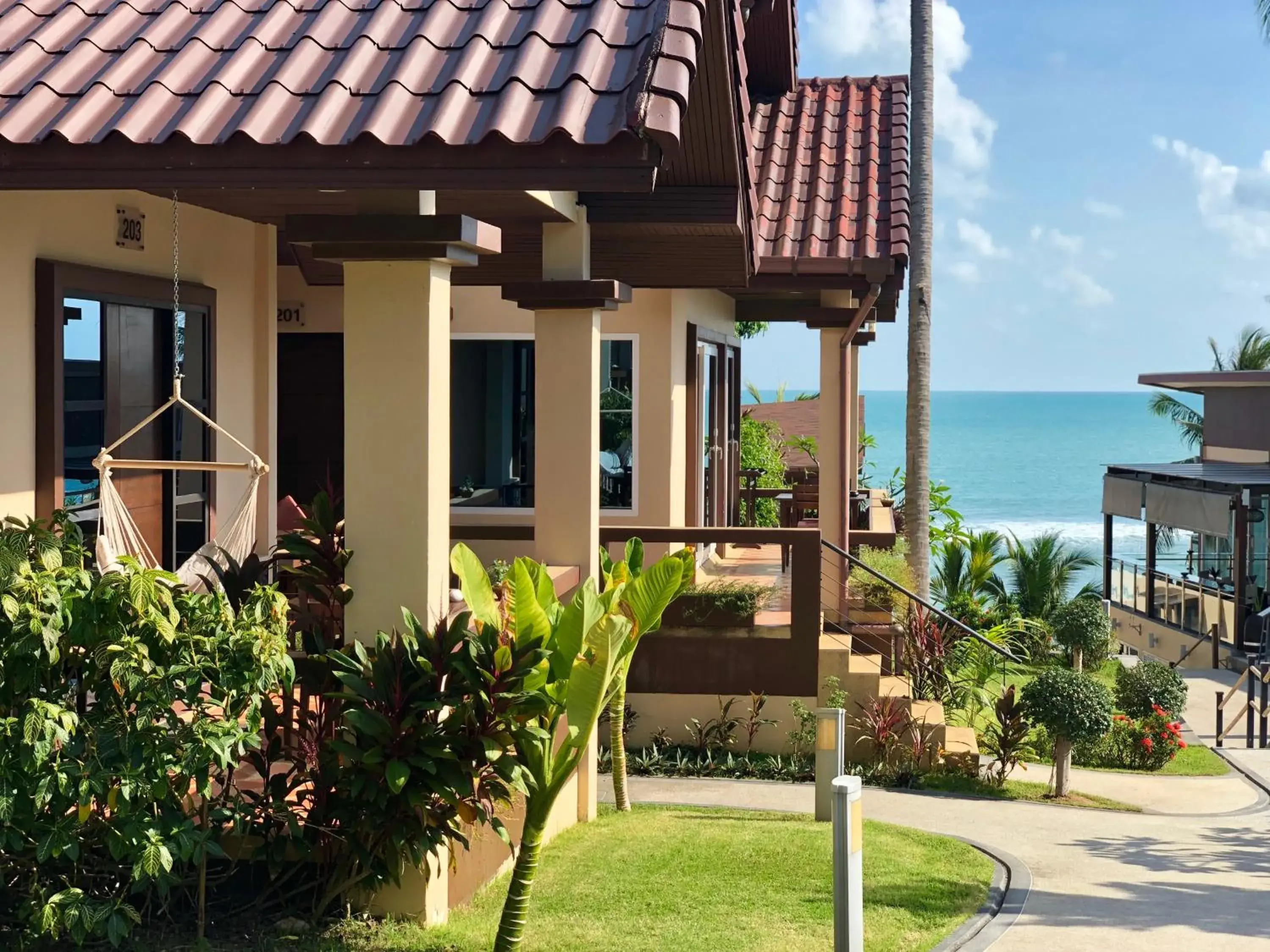 Property building in Royal Beach Boutique Resort & Spa Koh Samui Property building in Royal Beach Boutique Resort & Spa Koh Samui