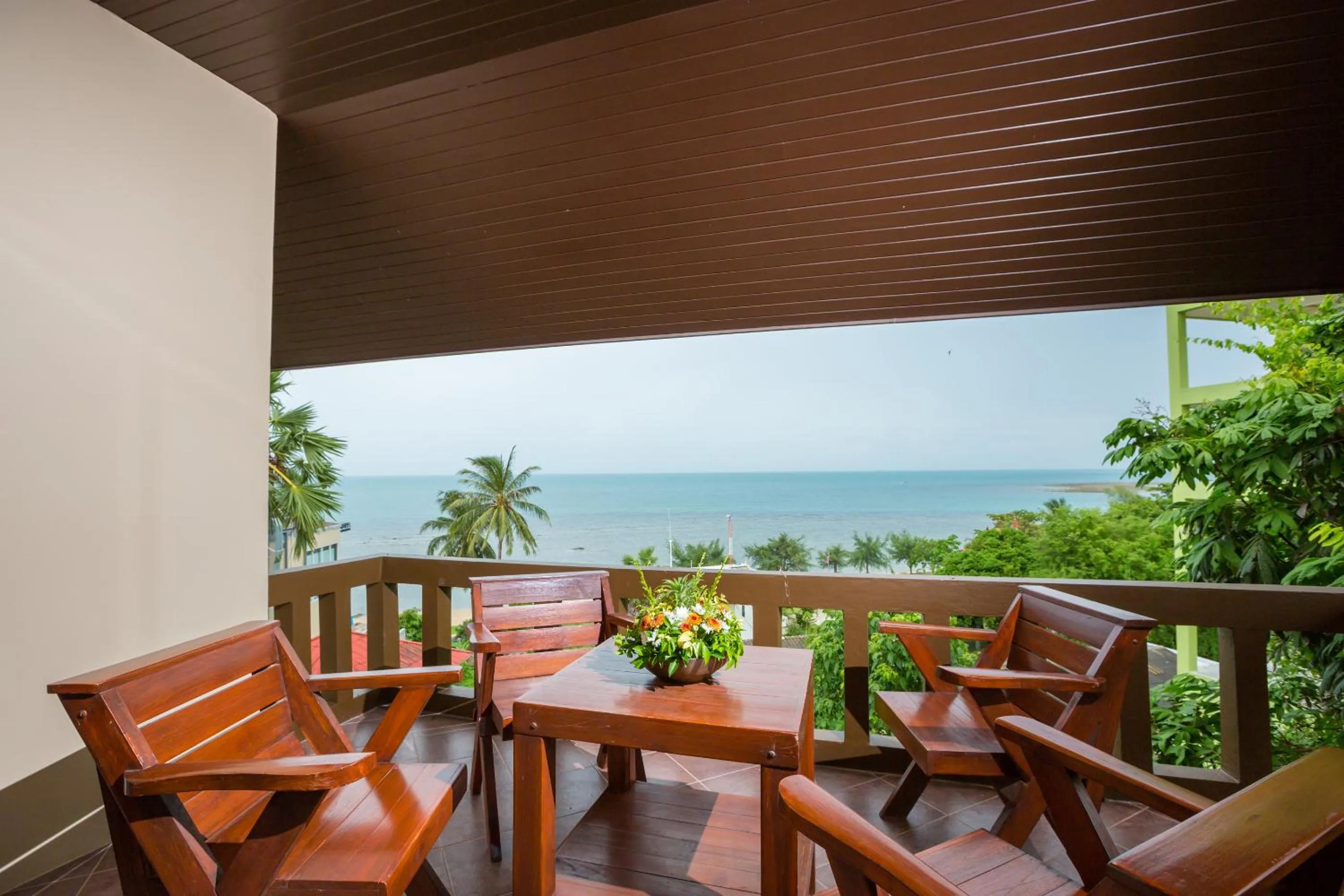 Balcony/Terrace in Royal Beach Boutique Resort & Spa Koh Samui