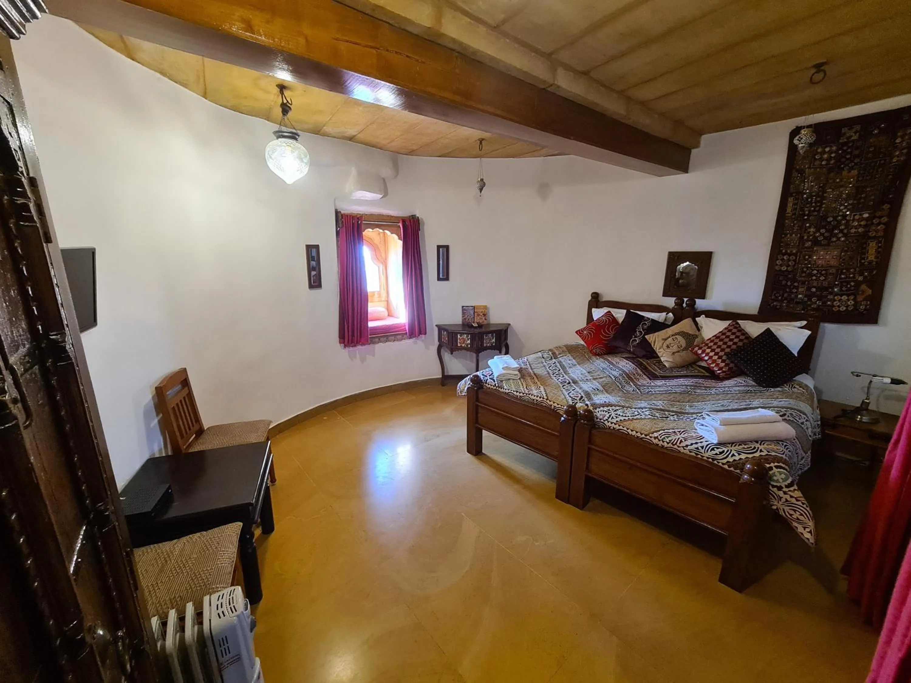 Bed in Hotel Victoria