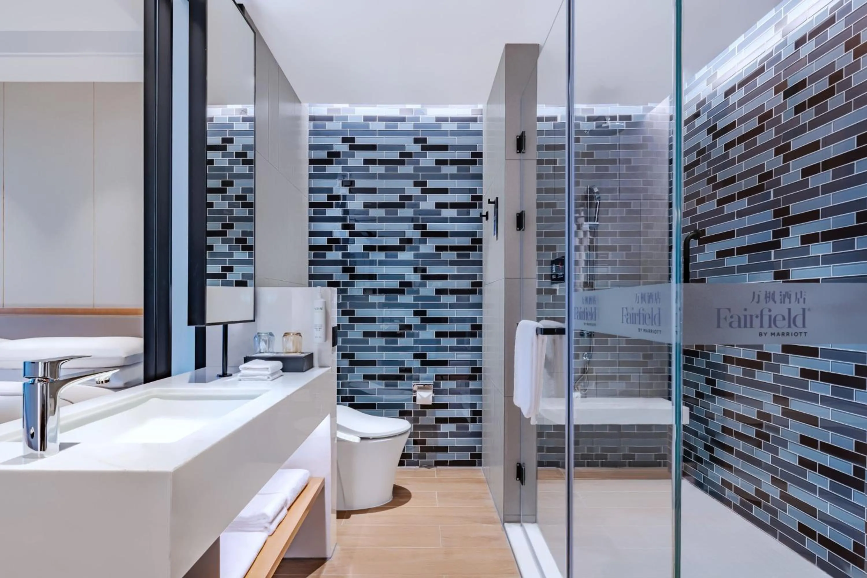 Photo of the whole room in Fairfield by Marriott Beijing Daxing Airport