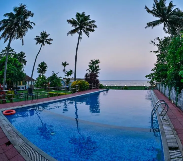Swimming pool in Paradise Heritage Resort