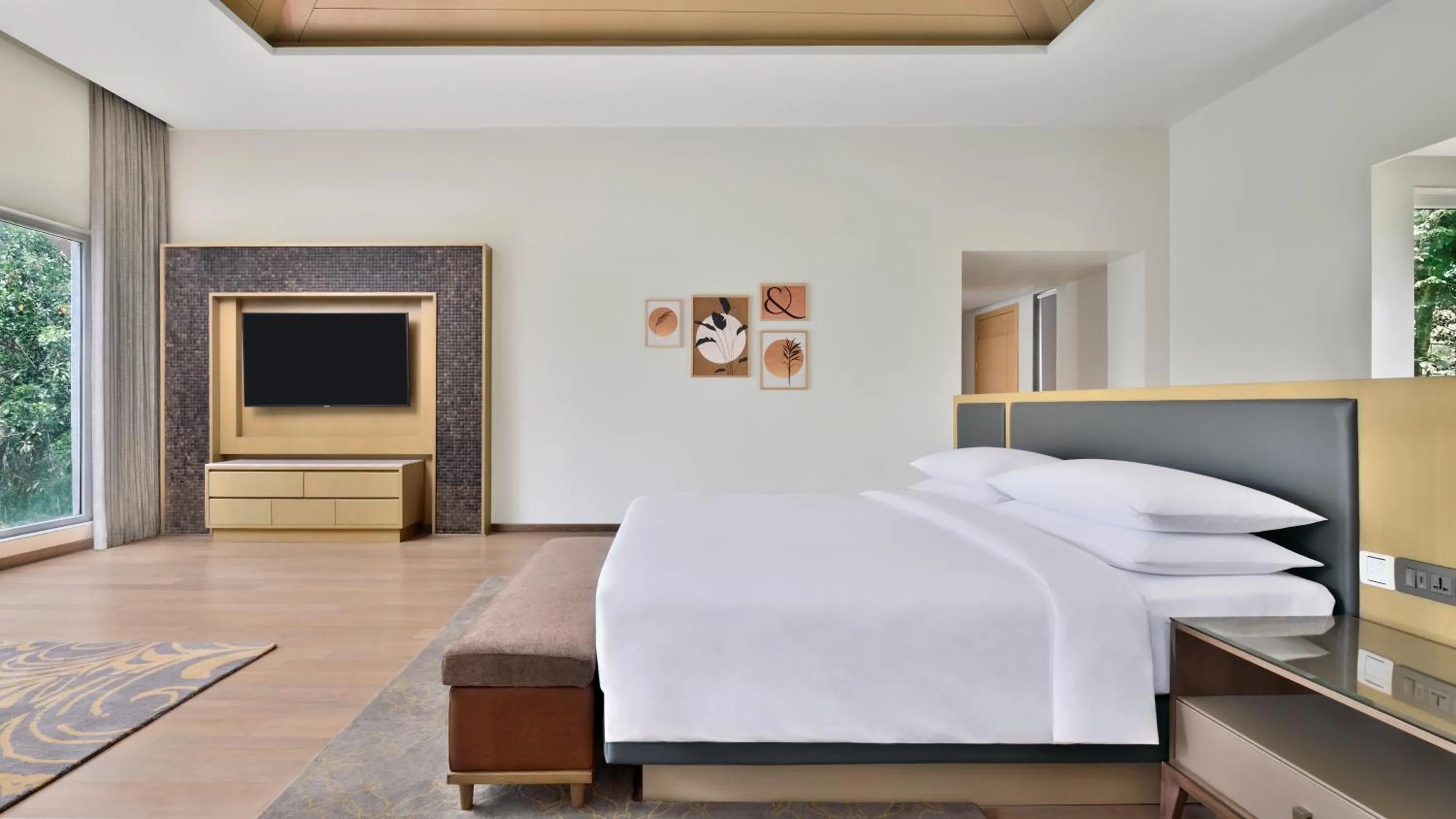 Bed in Coorg Marriott Resort & Spa