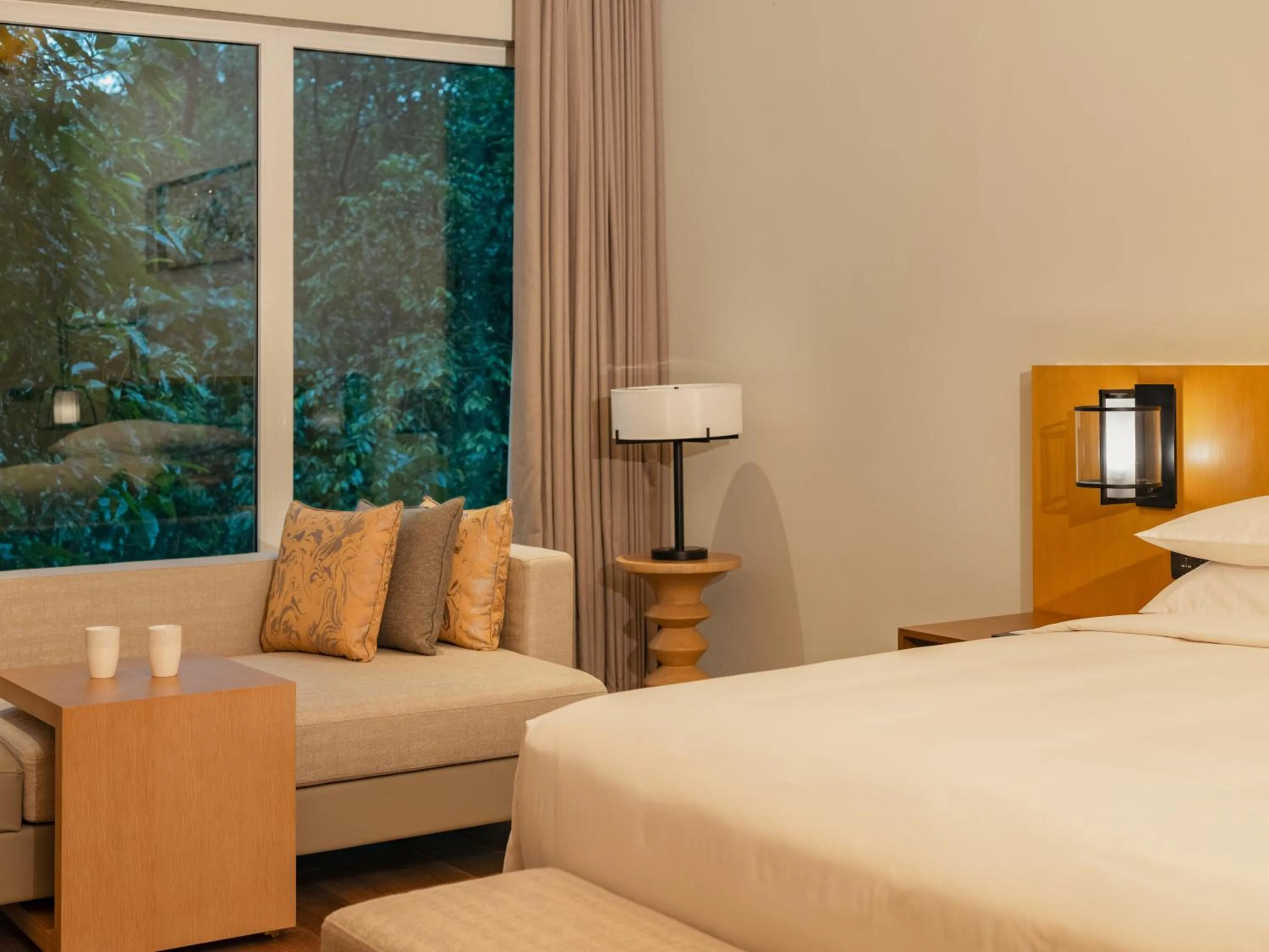 Garden view, Bed in Coorg Marriott Resort & Spa