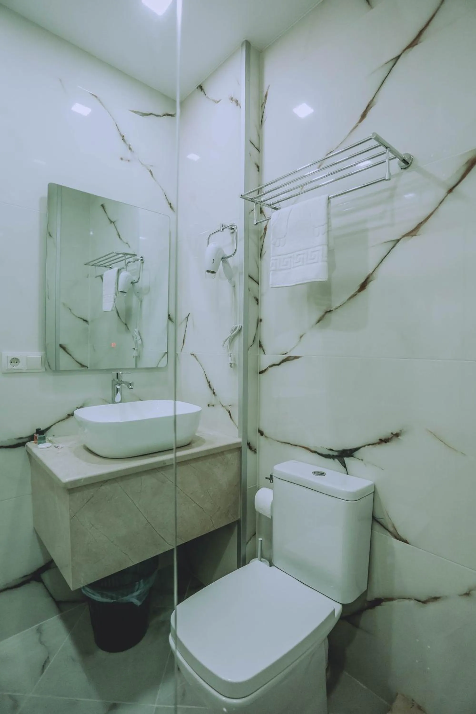 Shower in Royal Medis Hotel