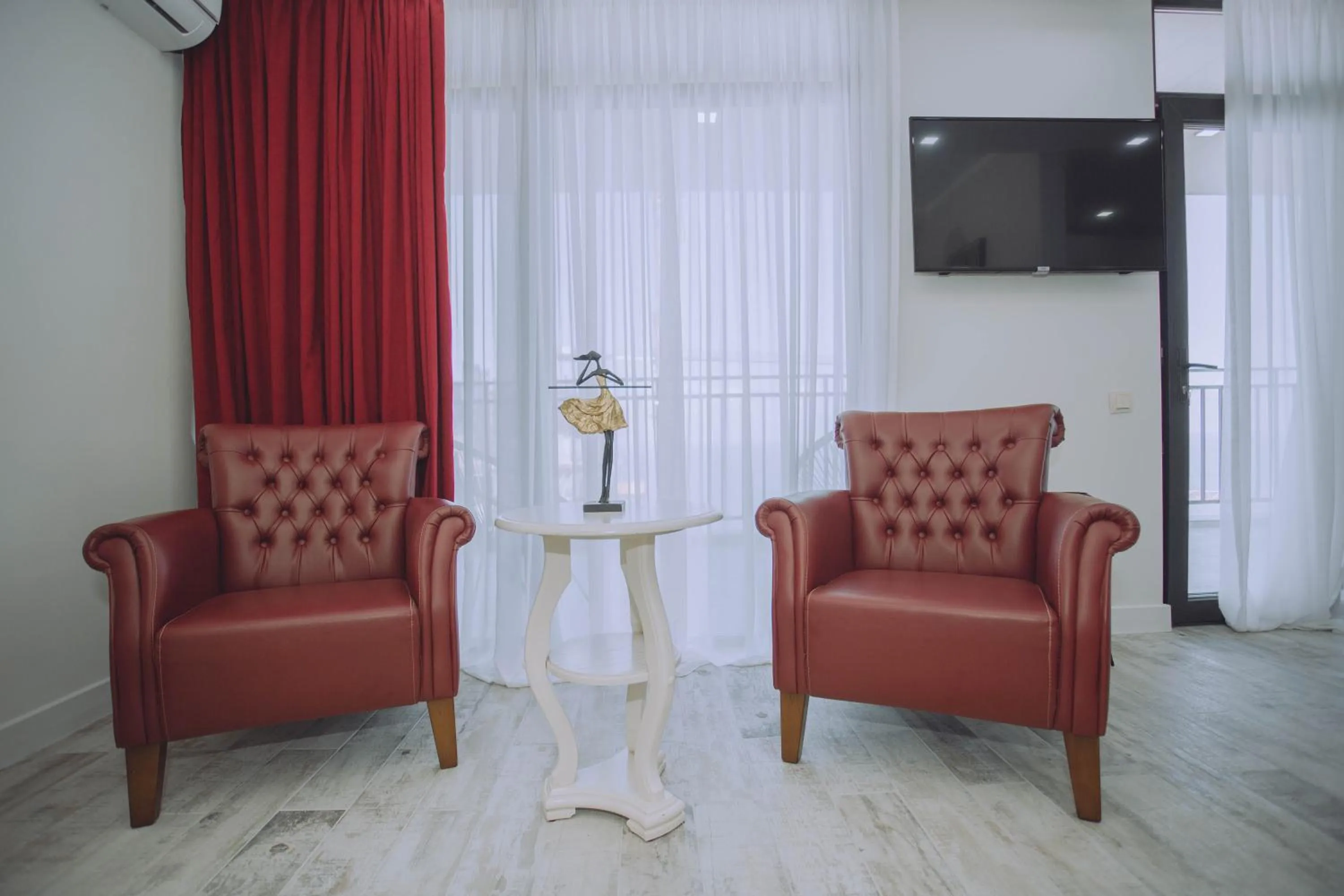 TV and multimedia in Royal Medis Hotel