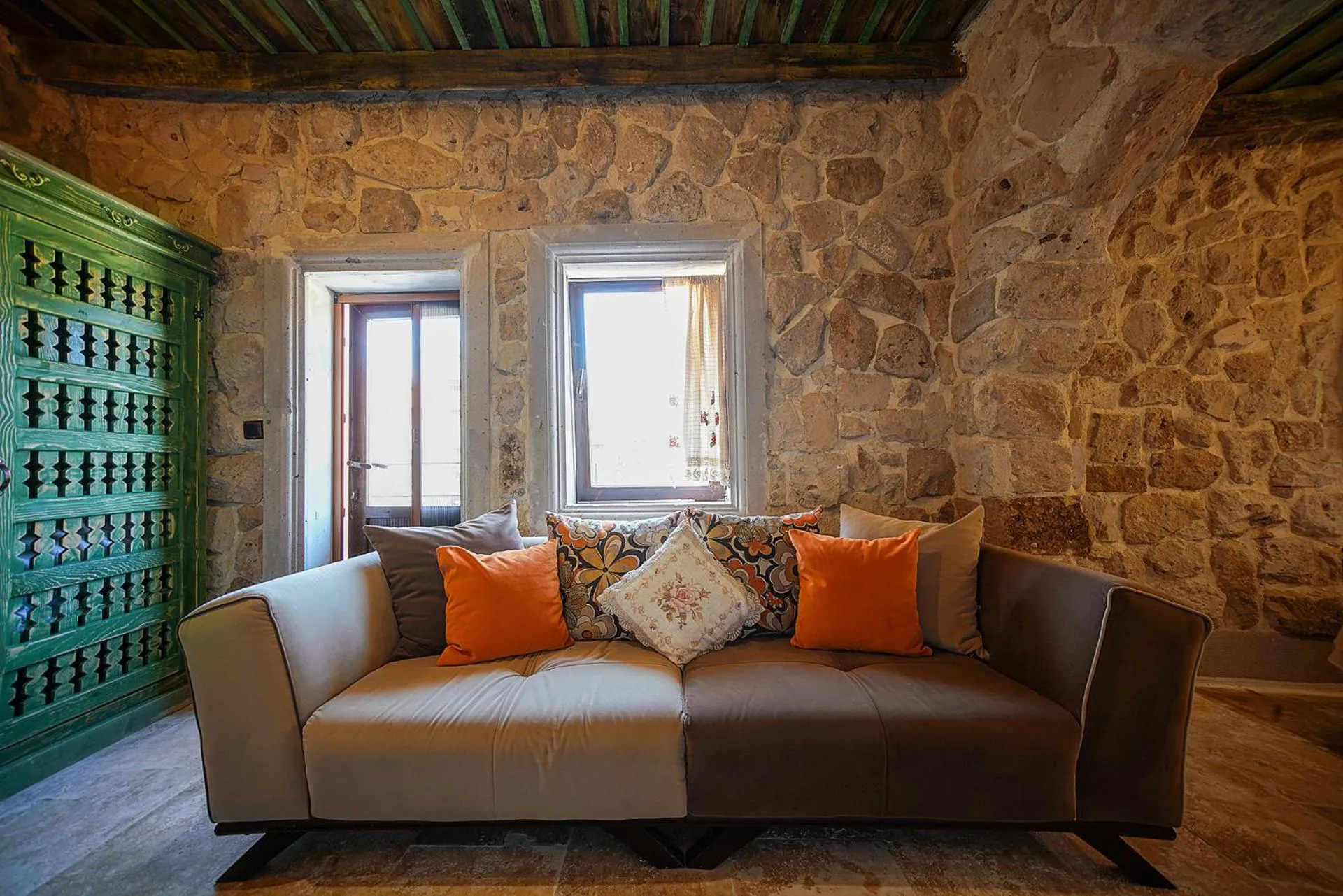 Living room in Aysel Inn House