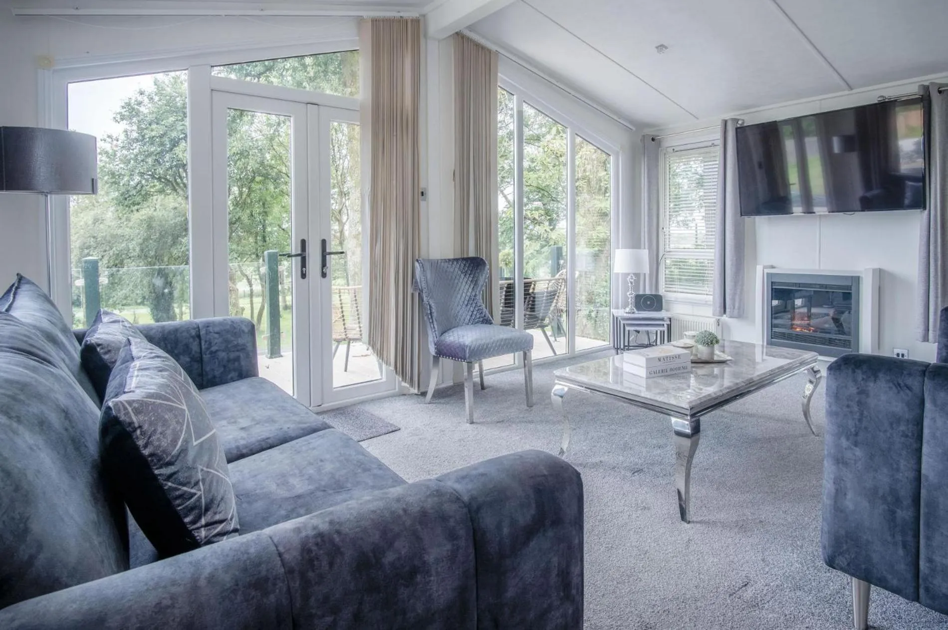 Floor plan in 1 Manor Lodge - 3 Bedroom Lodge - Pendine