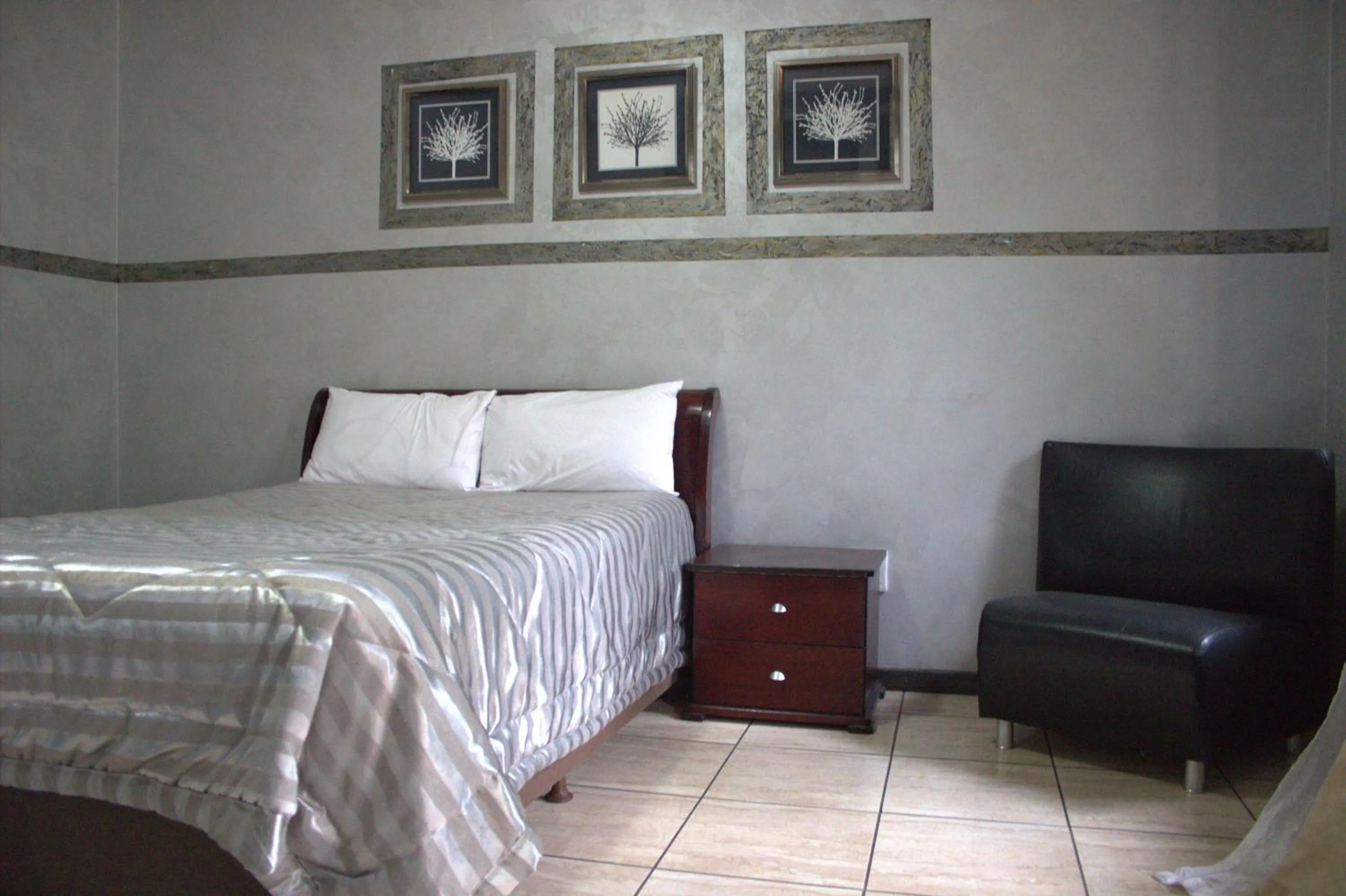 Bedroom in Petra Lodge