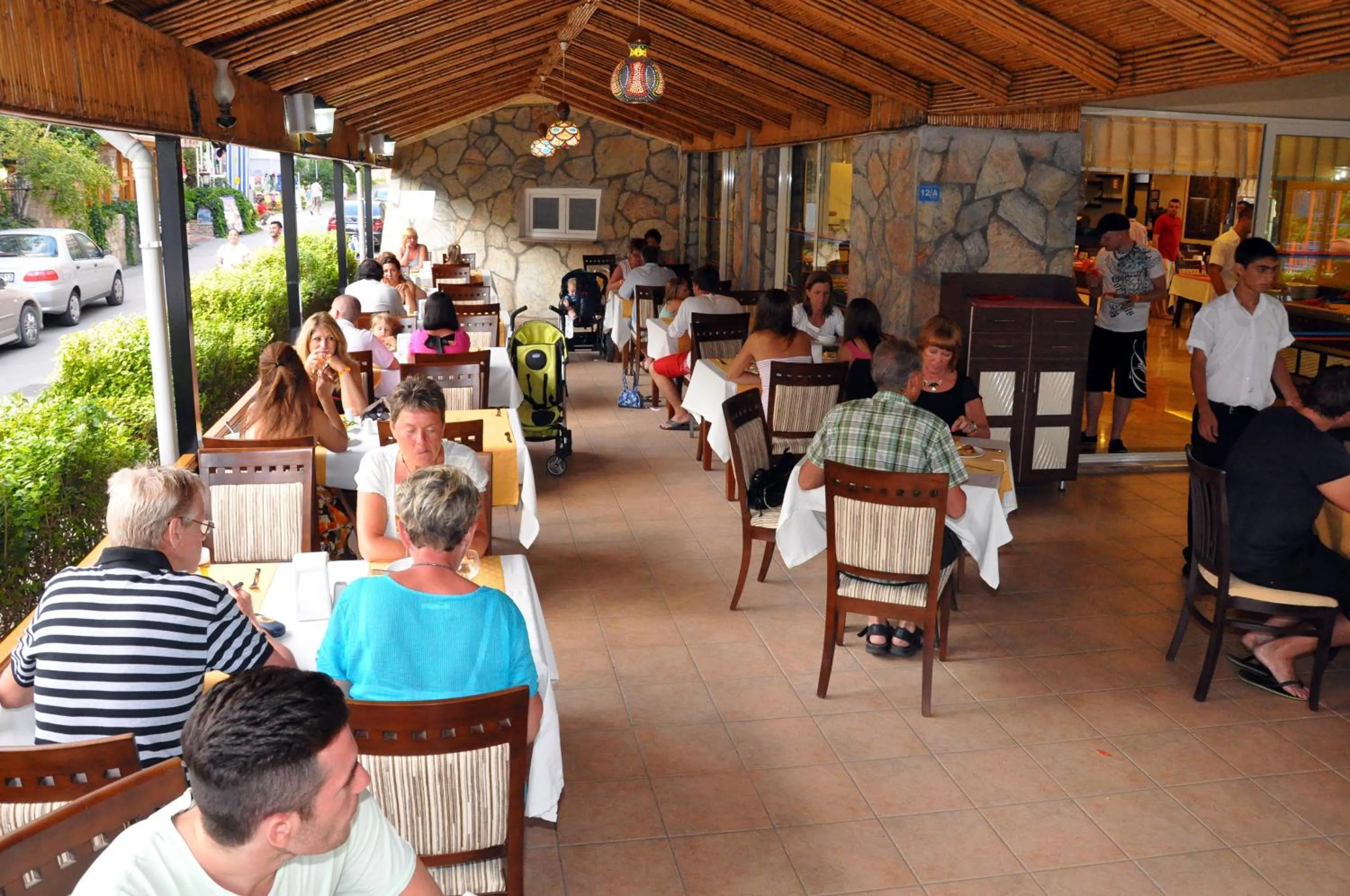 Restaurant/places to eat in Kleopatra Ada Hotel