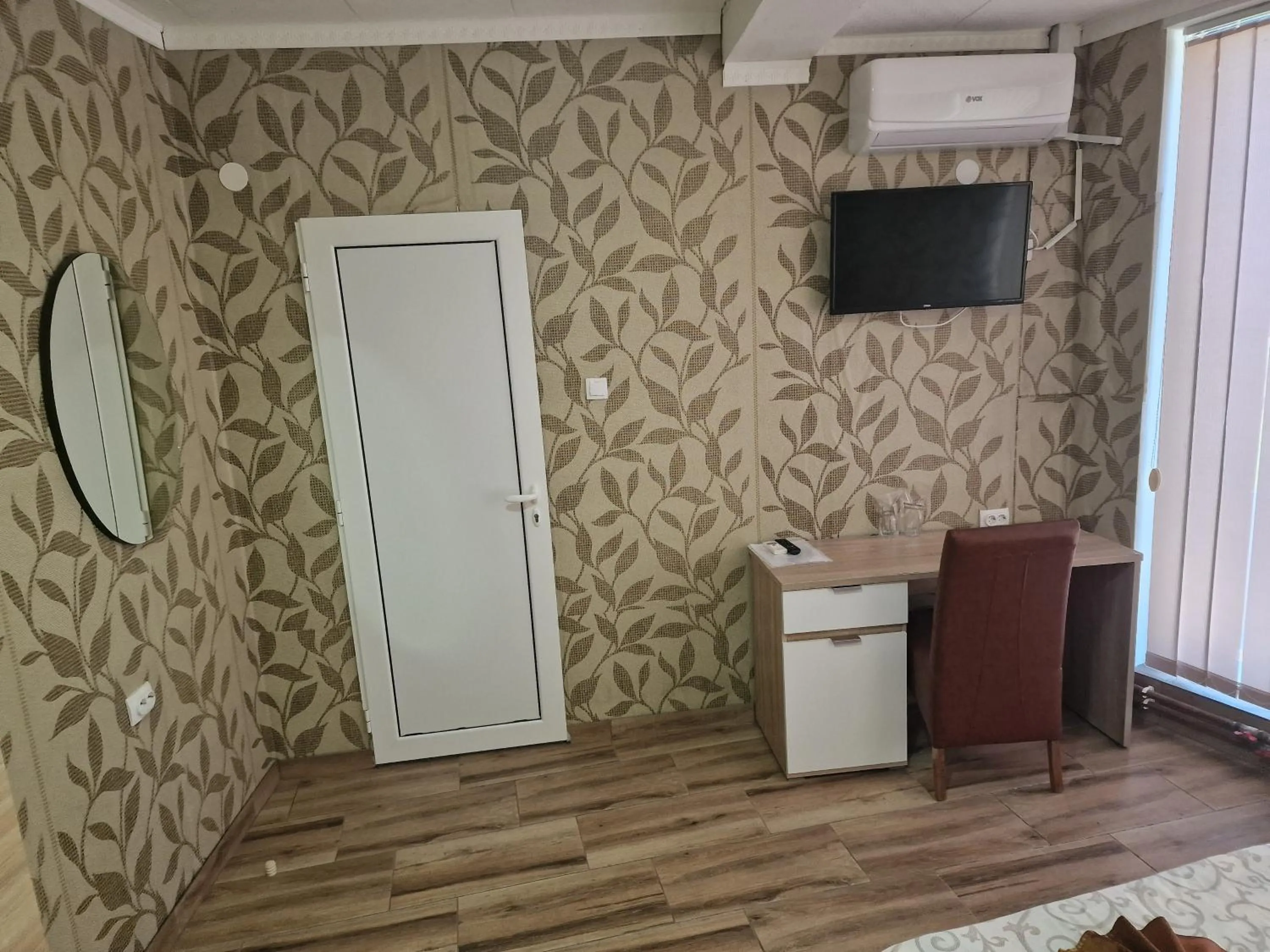 TV and multimedia in Hotel Saradis