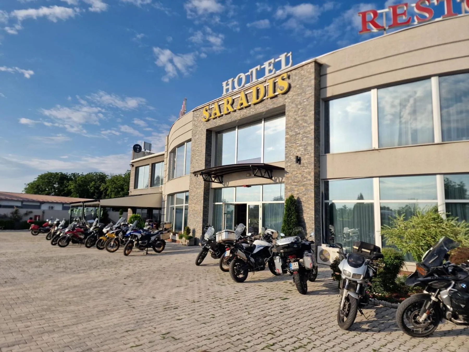 Property building in Hotel Saradis