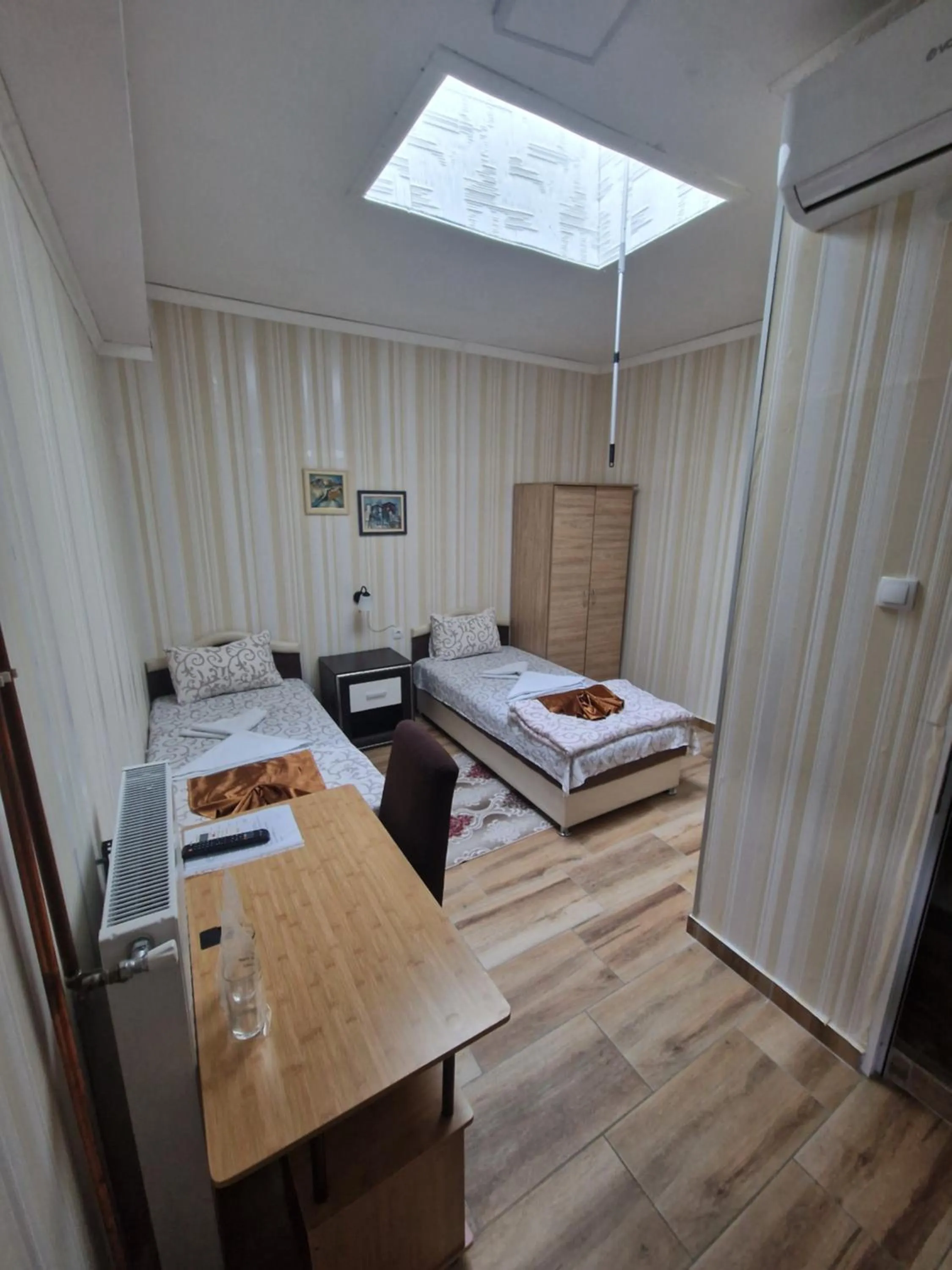 Bed in Hotel Saradis