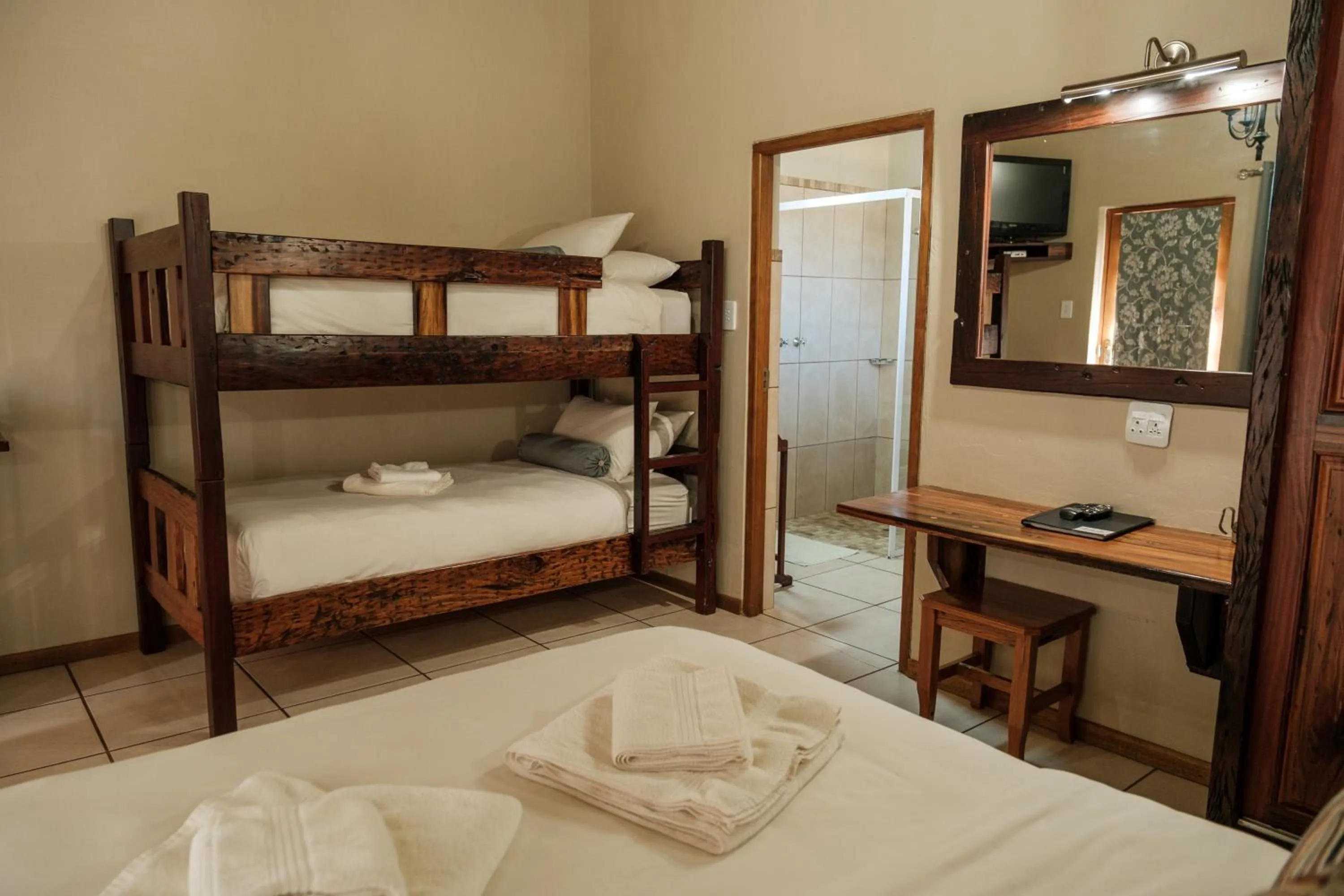 Family Room with Private Bathroom in La La Nathi Country Guesthouse