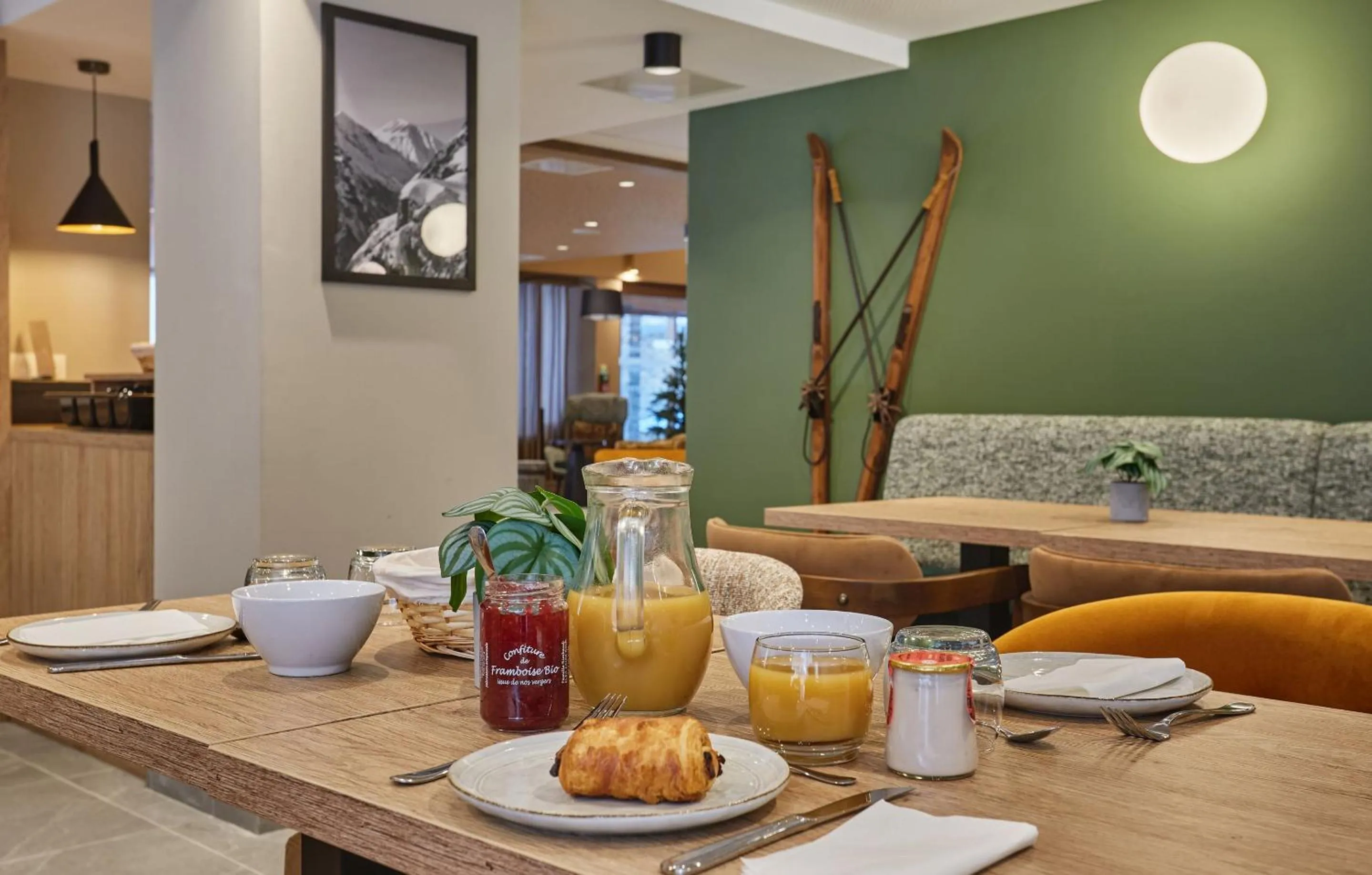 Breakfast in Résidence Odalys Le Mont d'Auron