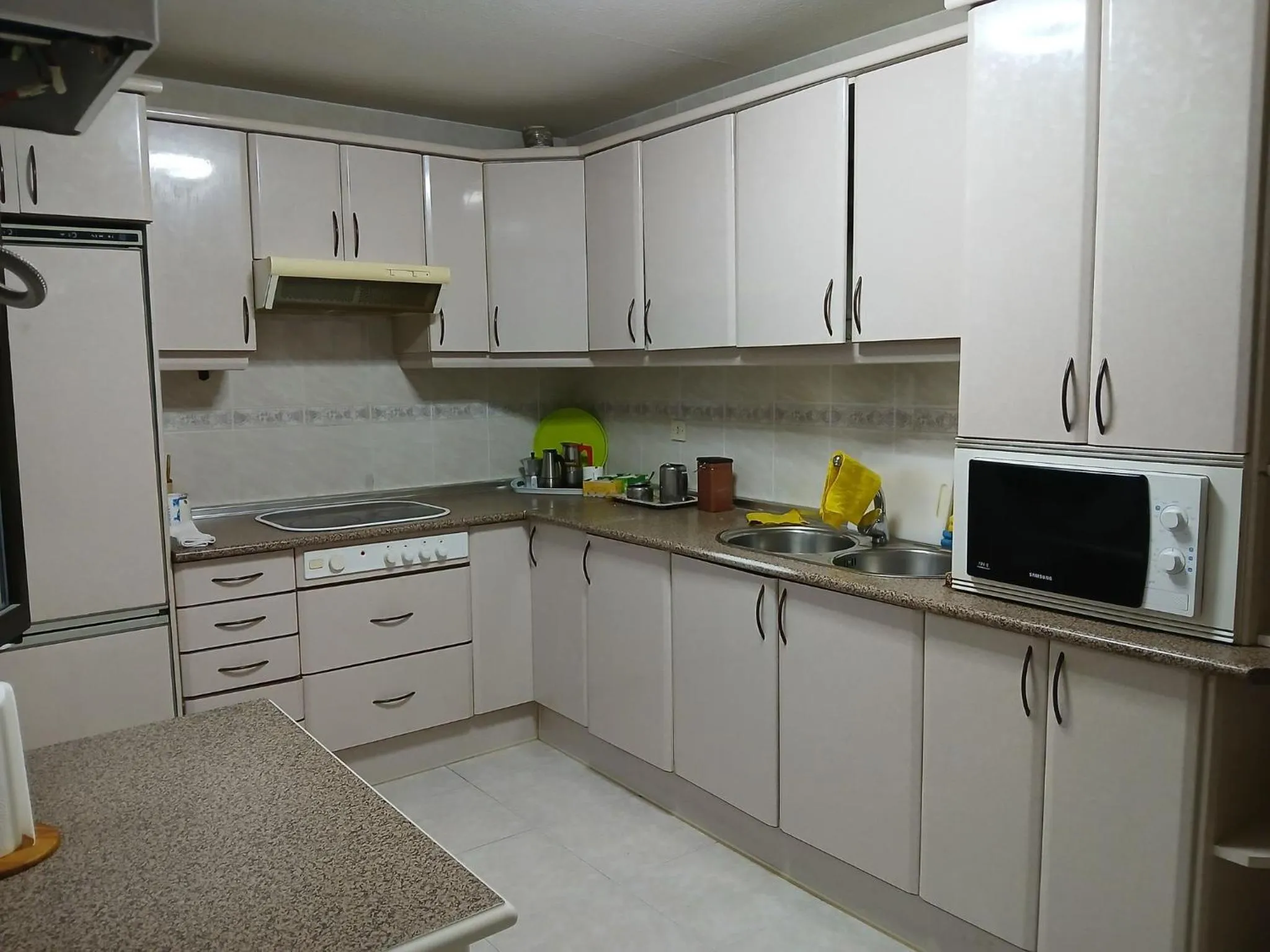 kitchen in Private Double Room Toledo