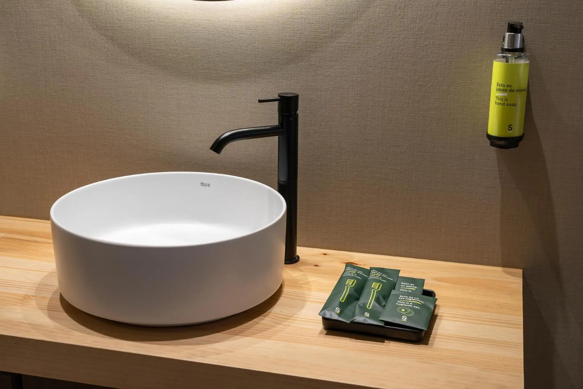 Decorative detail in Sercotel EsteOeste