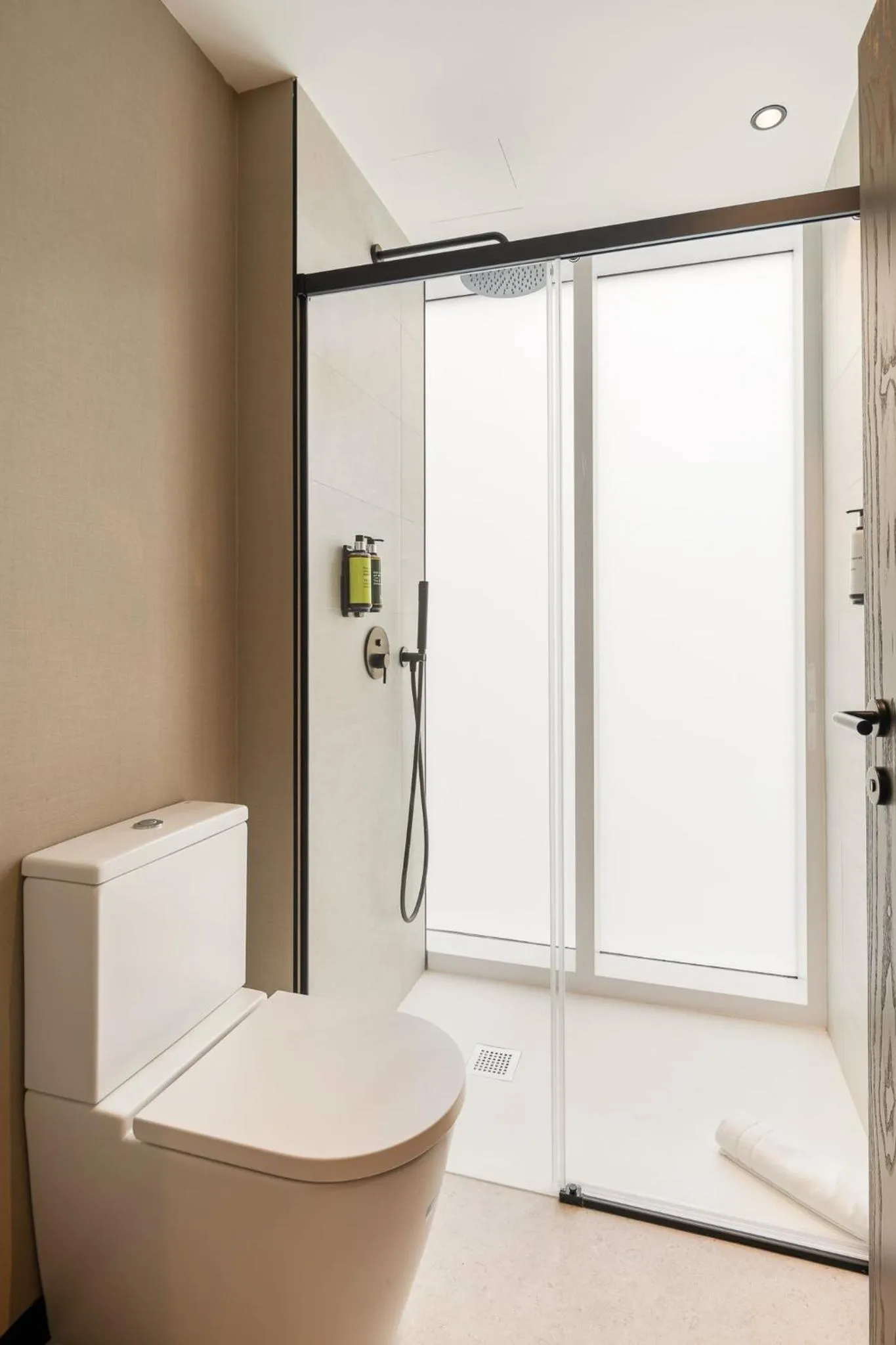 Bathroom in Sercotel EsteOeste